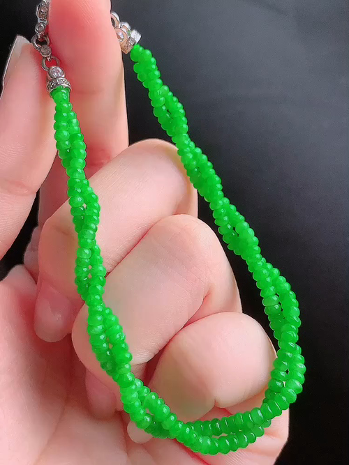️天然翡翠 冰阳绿珠珠手链，无裂，3.2/2