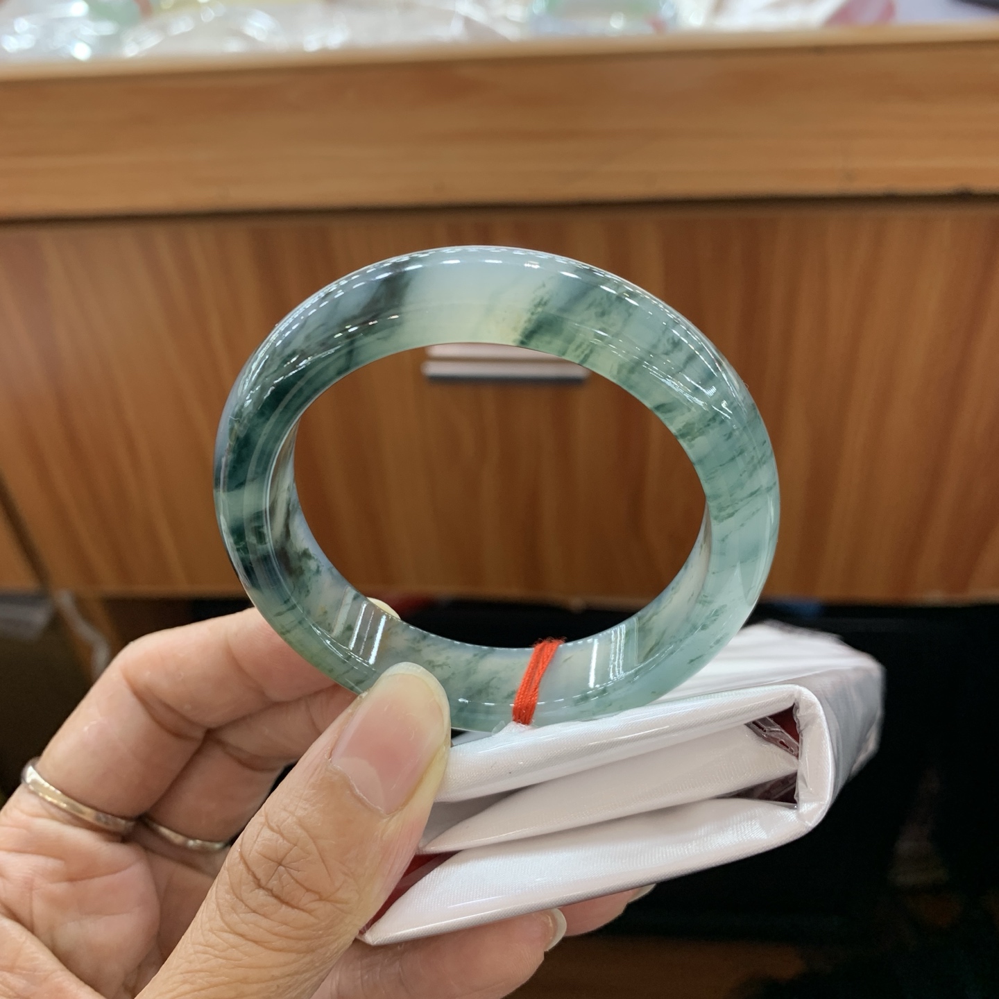 041638GX冰飘花正圈翡翠手镯53-13-8.3