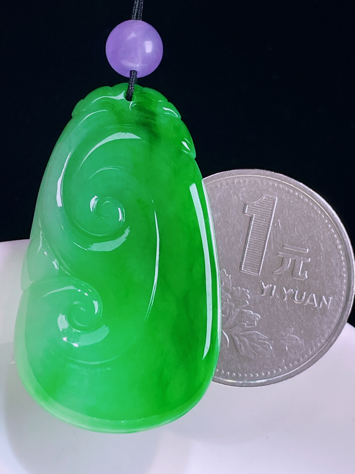 ️辣绿如意，老种起光，细底通透，尺寸：38.5/22.7/4.7mm0417