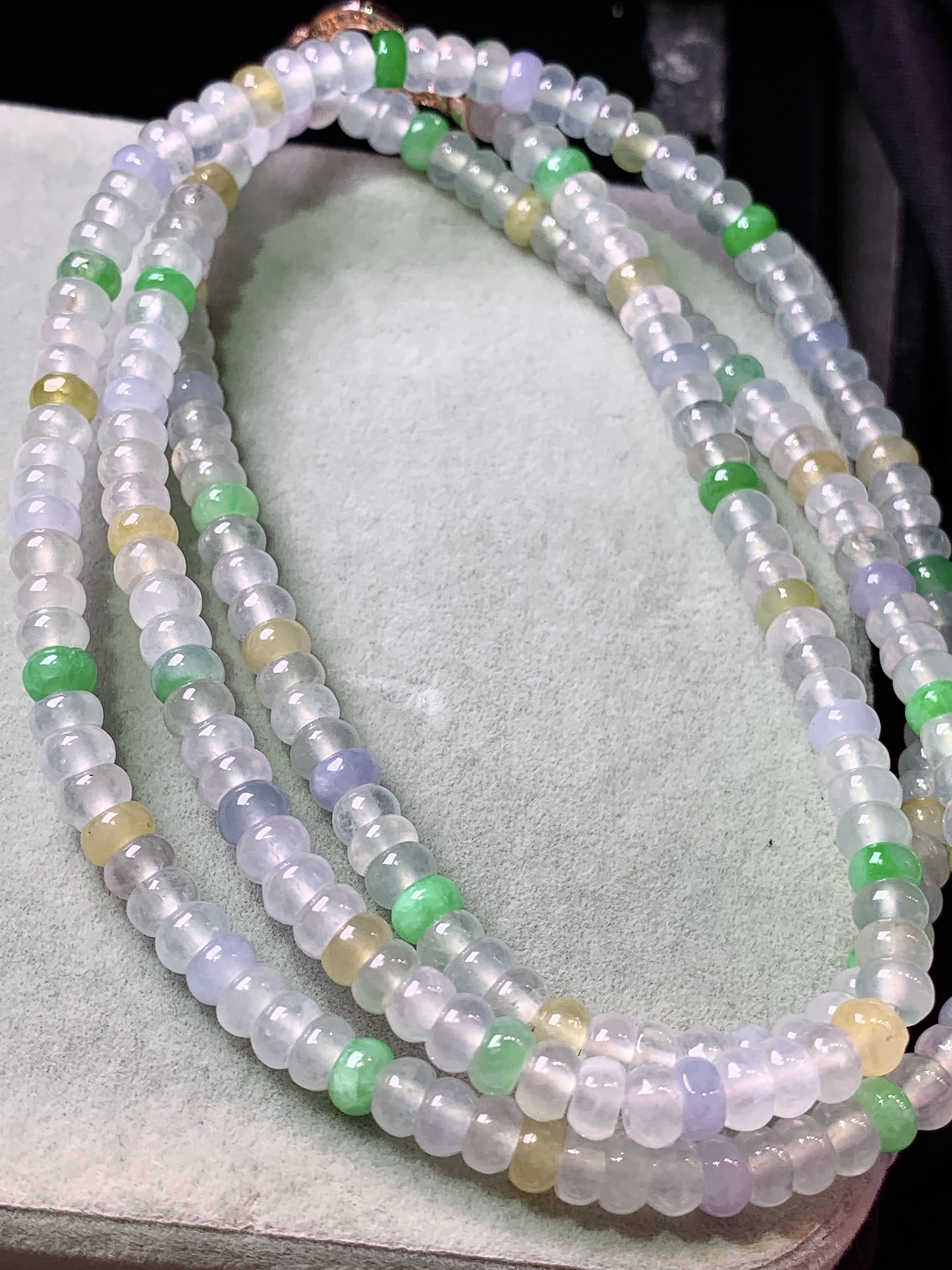 多彩算盘珠项链 玉质细腻 色泽艳丽清新 水润亮眼 整体尺寸4.5*3c5