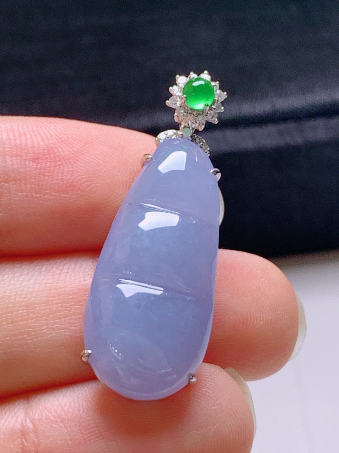 ️ 福豆吊坠，无裂色正饱满，裸石26.3-12.4-5.934.2-7.8