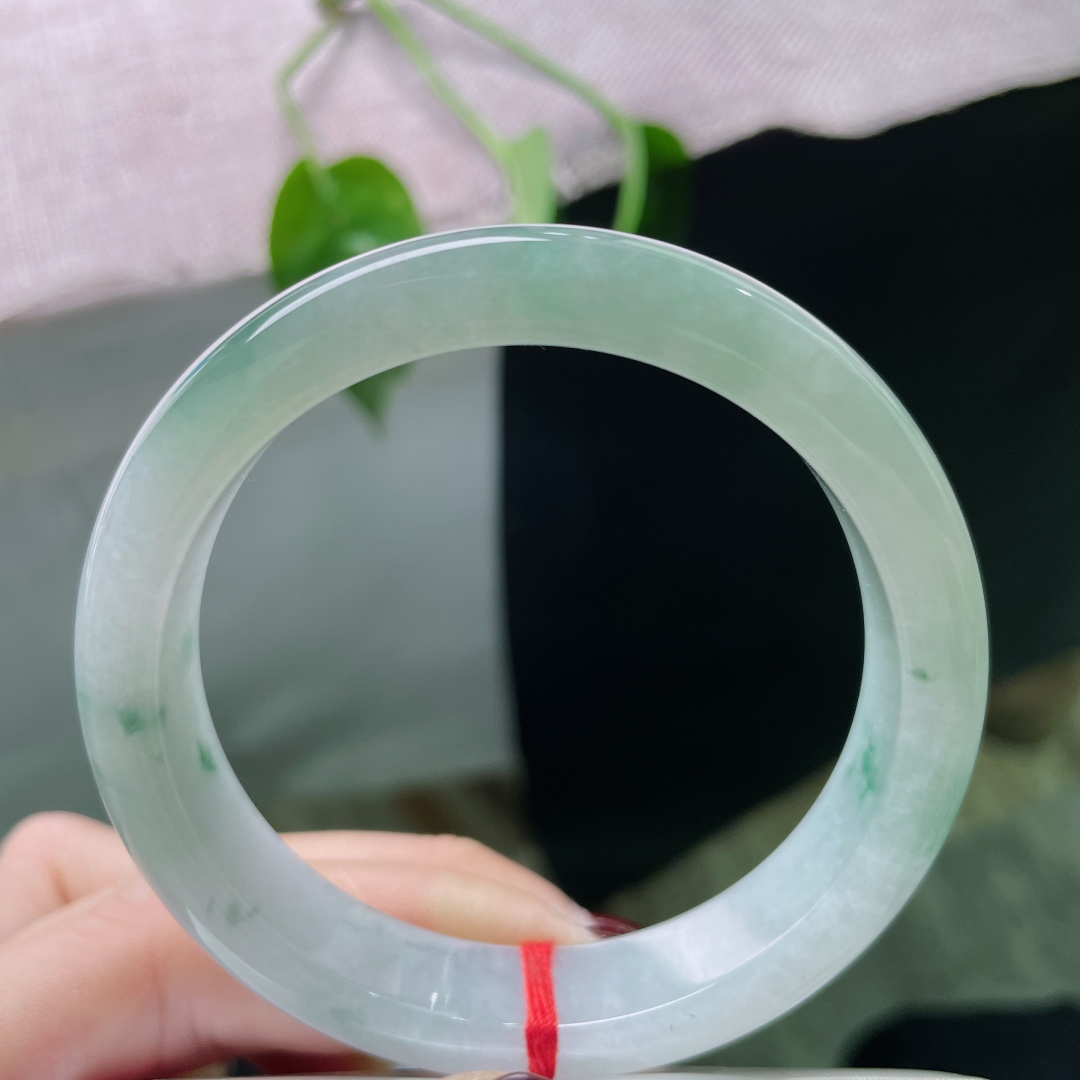 55/12/7.8，飘花正圈，水润细腻，清婉动人，种老，彰显美，无裂，ss50485a