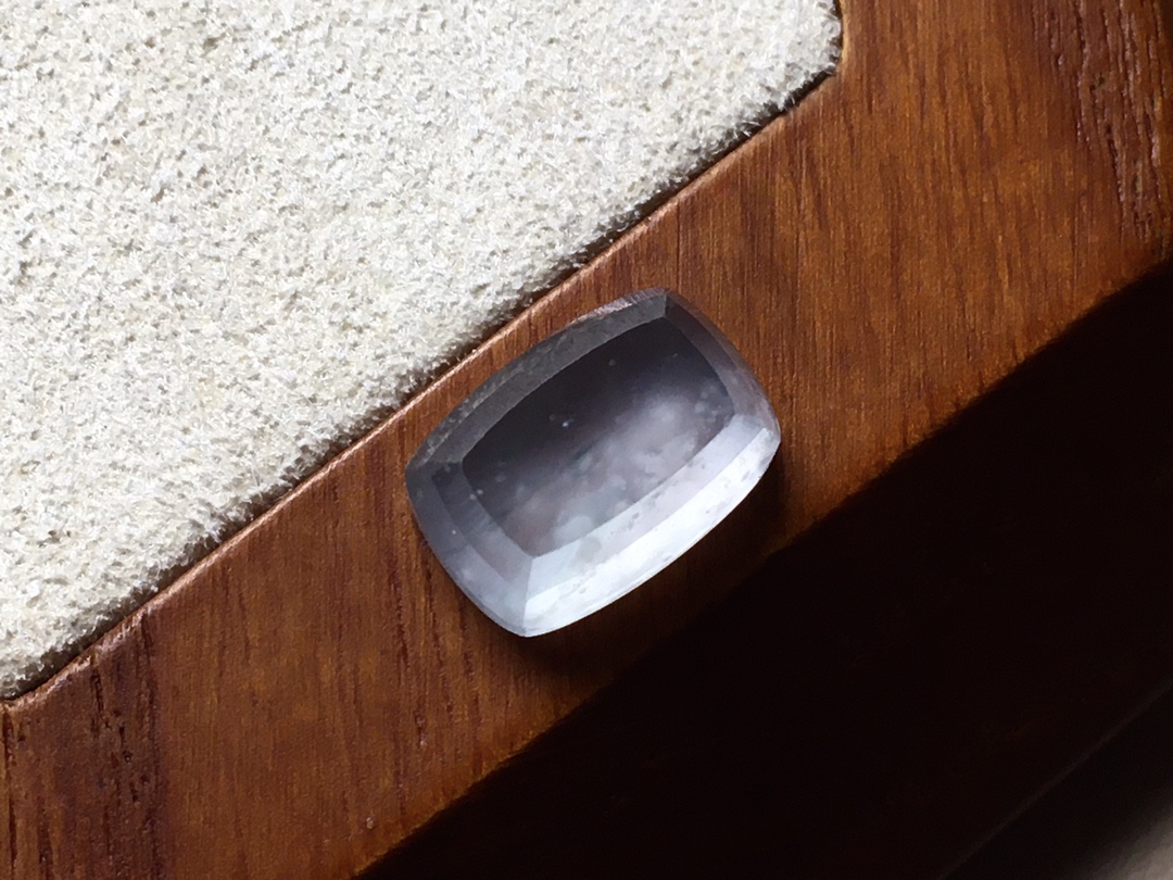 ️ 玻璃种马鞍 底子水润，光感十足，无裂尺寸12*8.5*4.6  超值