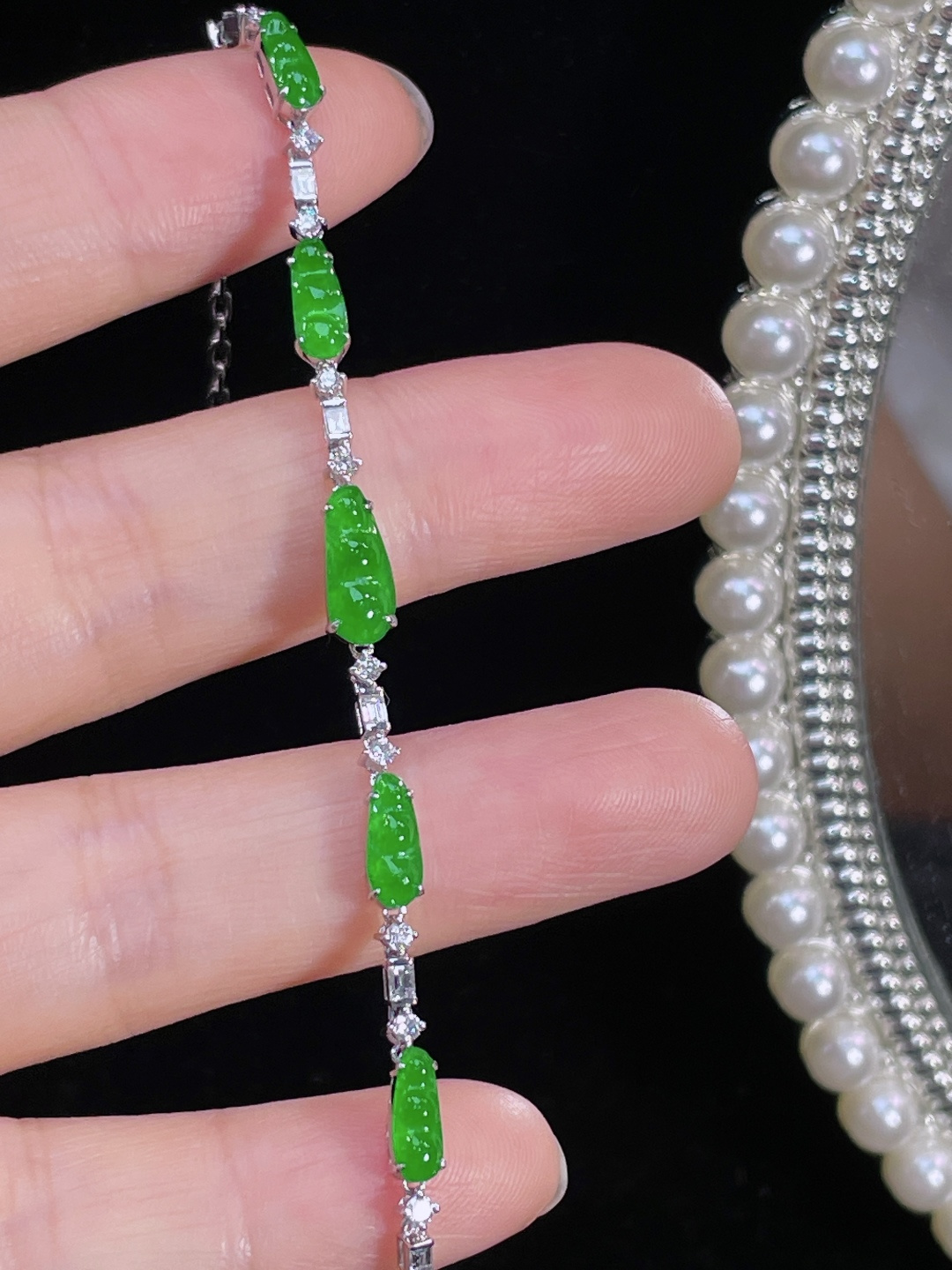 ️天然缅甸翡翠A货 满绿福豆手链 18k金镶嵌钻石 细腻水灵 实拍接近，10.6-4.5-3.0