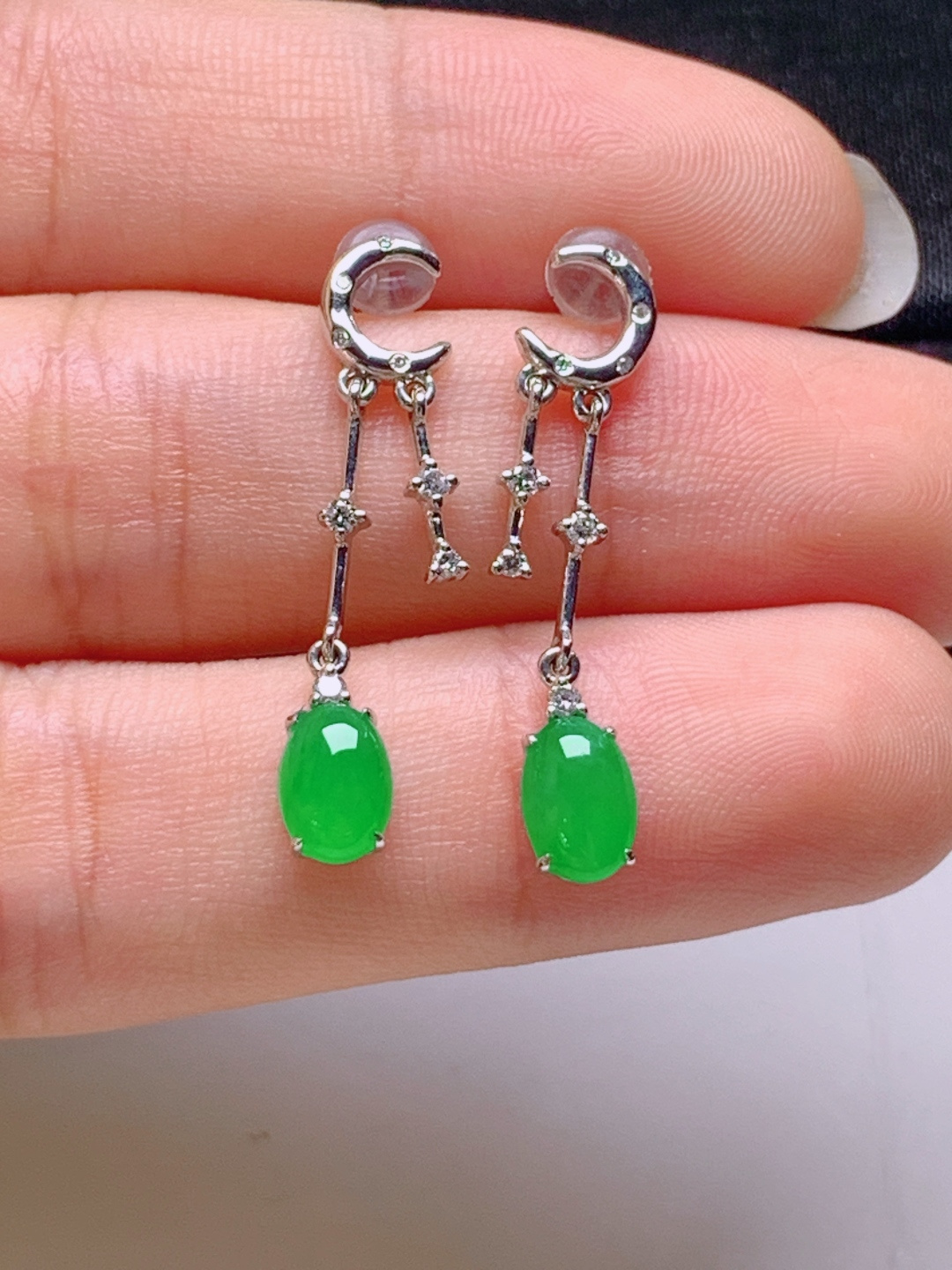 ️ 冰阳绿旦面耳坠，无裂色阳，裸石7.3-4.6-3.1