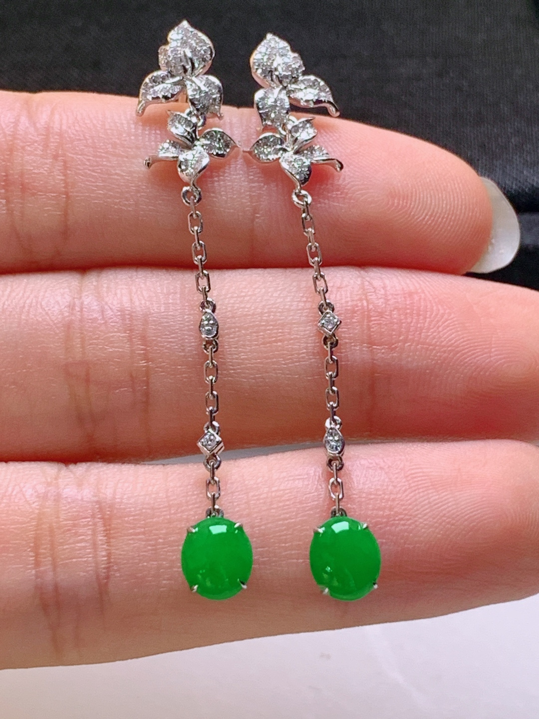 ️ 冰阳绿旦面耳坠，色阳水润，裸石6.3-5.4-2.5