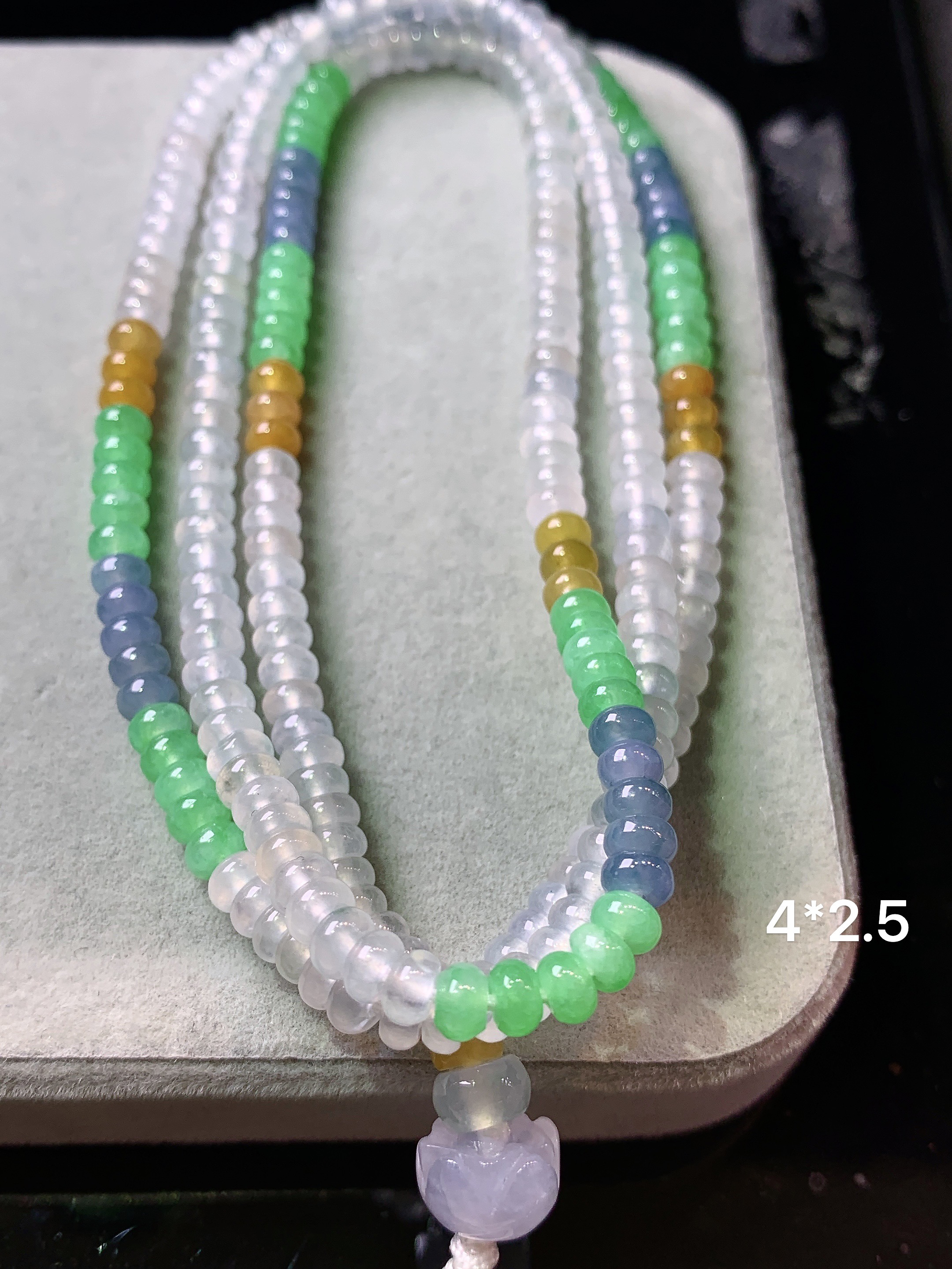 多彩算盘珠项链 玉质细腻 色泽艳丽清新 水润亮眼 整体尺寸4*2.5c5