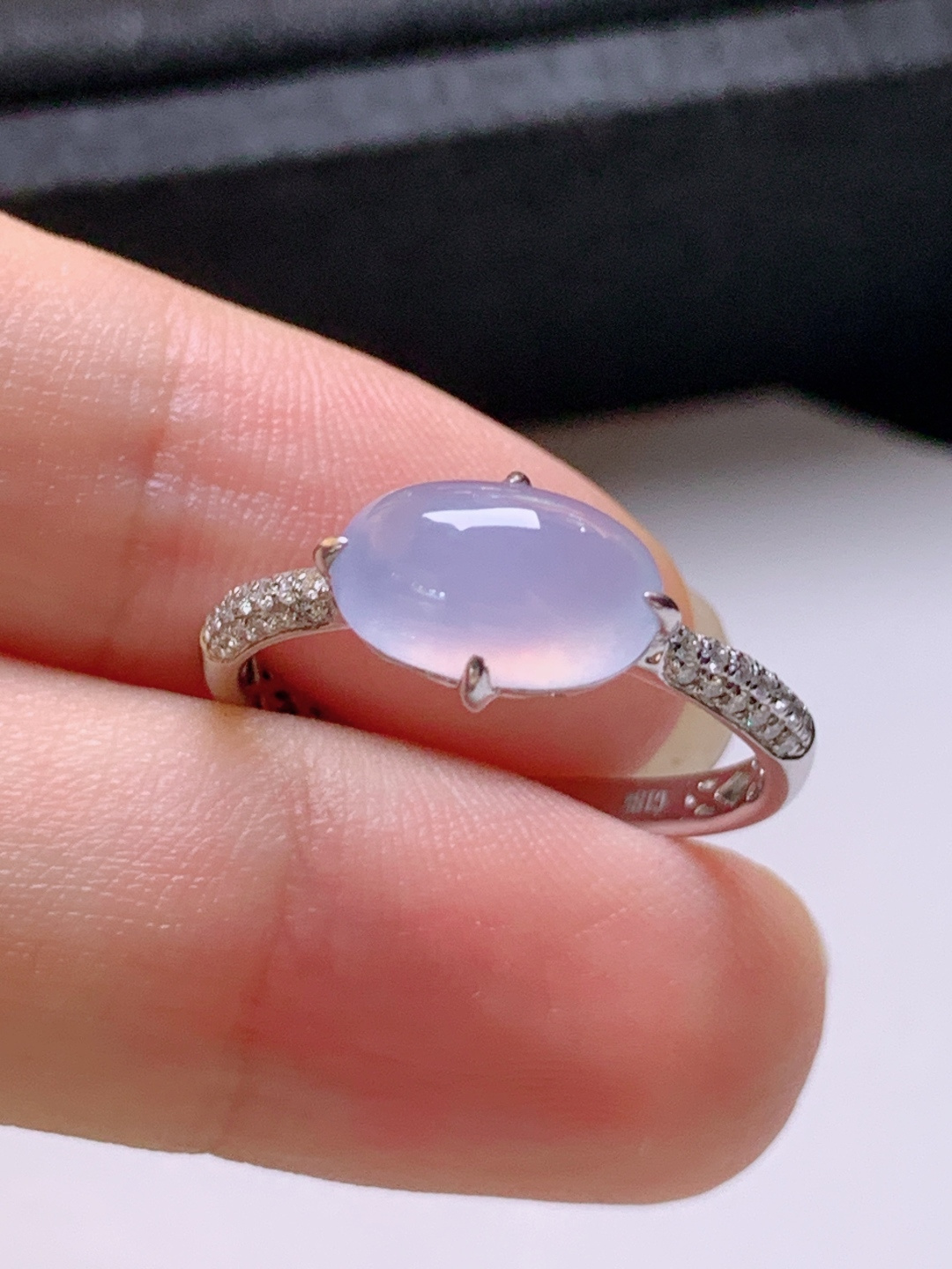 ️ 蛋面戒指，无裂色正，裸石9.6-6.2-4.2，圈口14