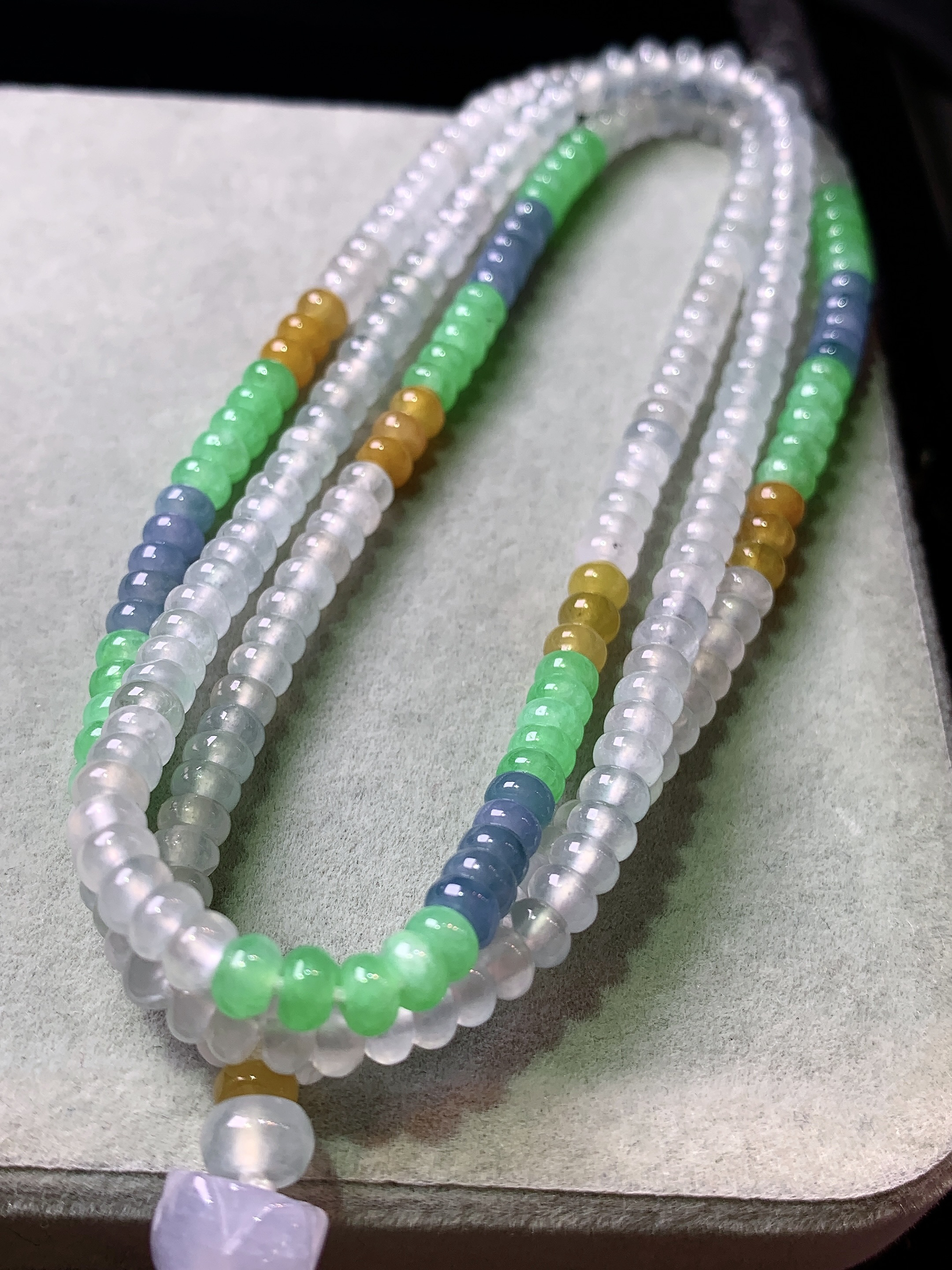 多彩算盘珠项链 玉质细腻 色泽艳丽清新 水润亮眼 整体尺寸4*2.5c5