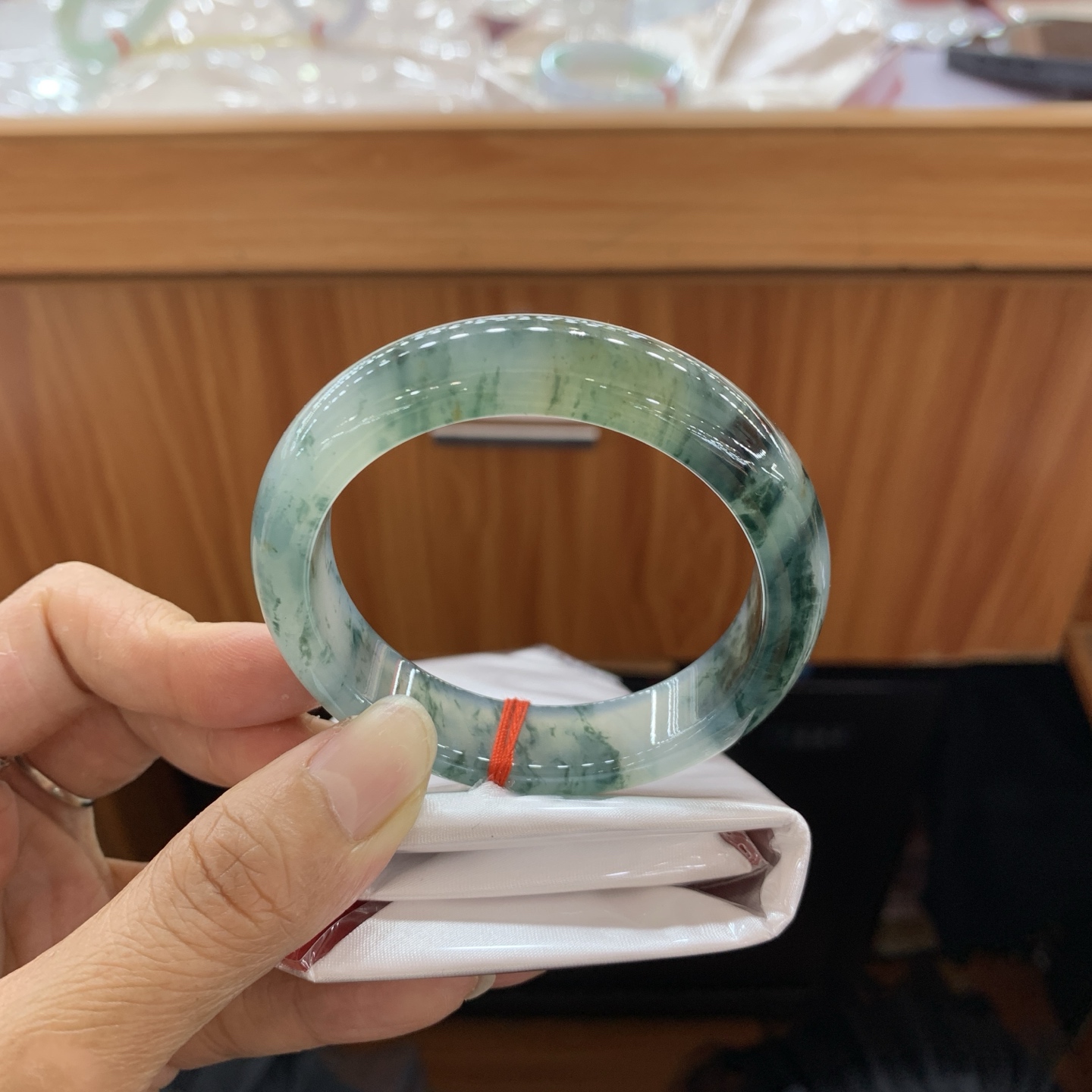 041638GX冰飘花正圈翡翠手镯53-13-8.3