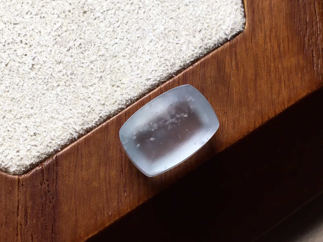 ️ 玻璃种马鞍 底子水润，光感十足，无裂尺寸12*8.5*4.6  超值