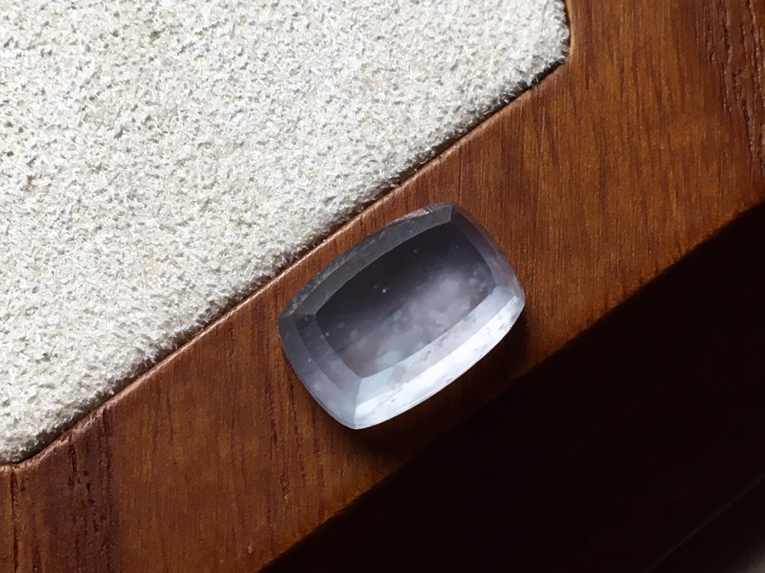 ️ 玻璃种马鞍 底子水润，光感十足，无裂尺寸12*8.5*4.6  超值