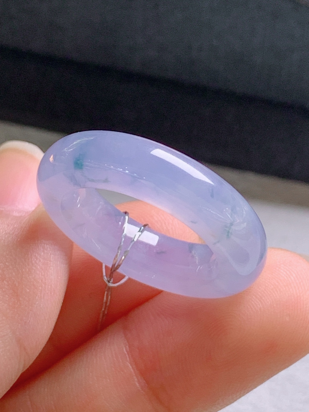 ️ 飘花指环，无裂色正饱满，裸石26.3-5.9-4.6，圈口14