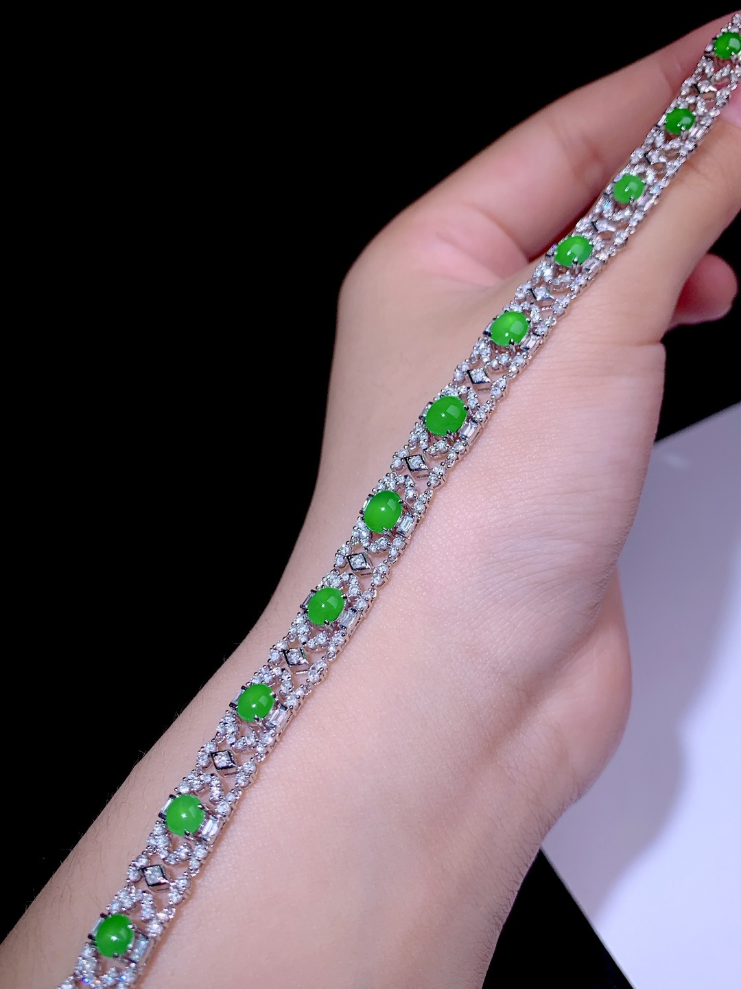 ️超值五位数喜询冰阳绿蛋面手链18k金钻镶嵌，5.5-4.5