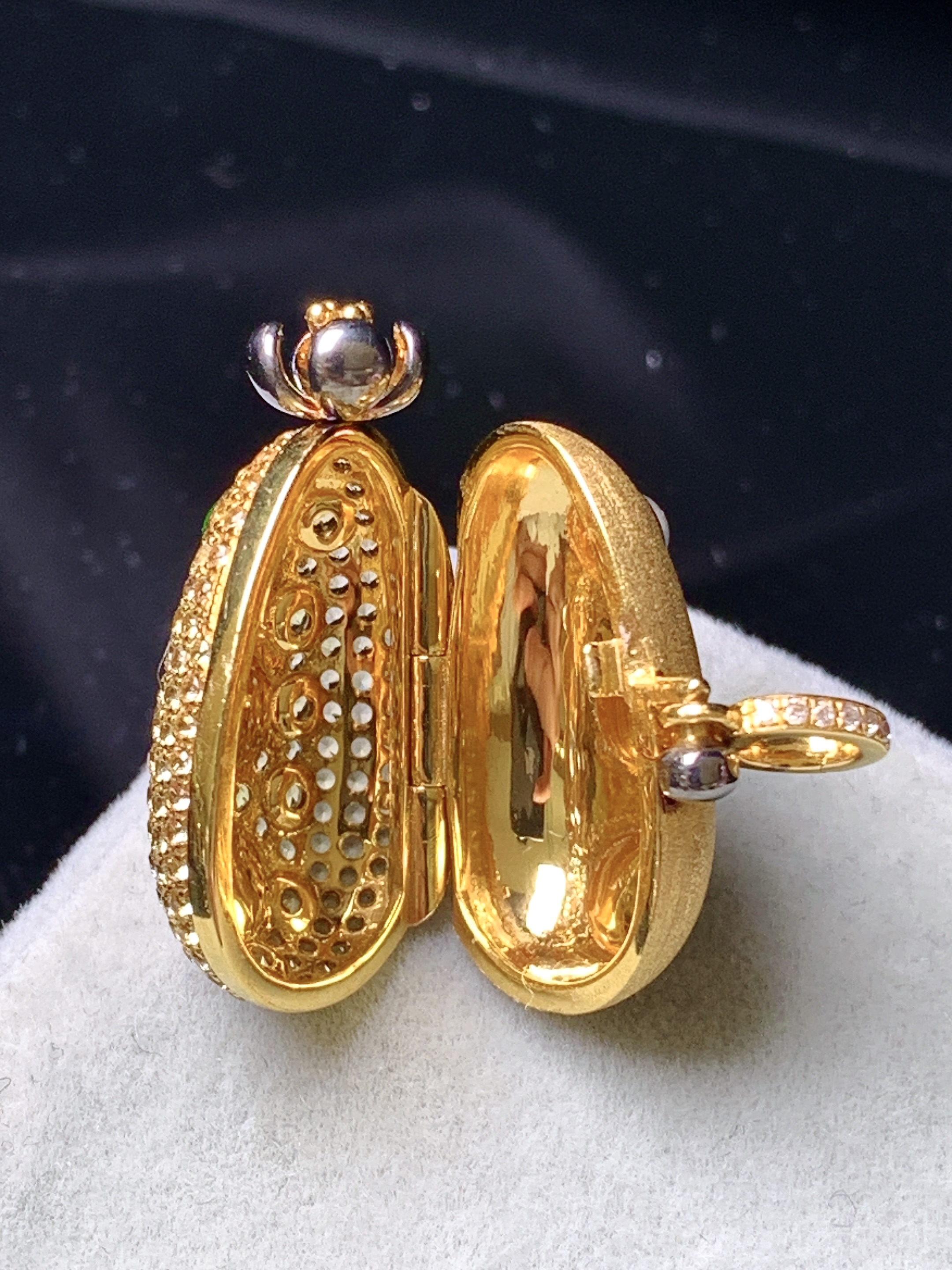 18k金钻镶嵌冰黄红蛋面组合吊坠 玉质细腻 色泽艳丽清新 水润亮眼 整体尺寸24*12.5*13.2m5