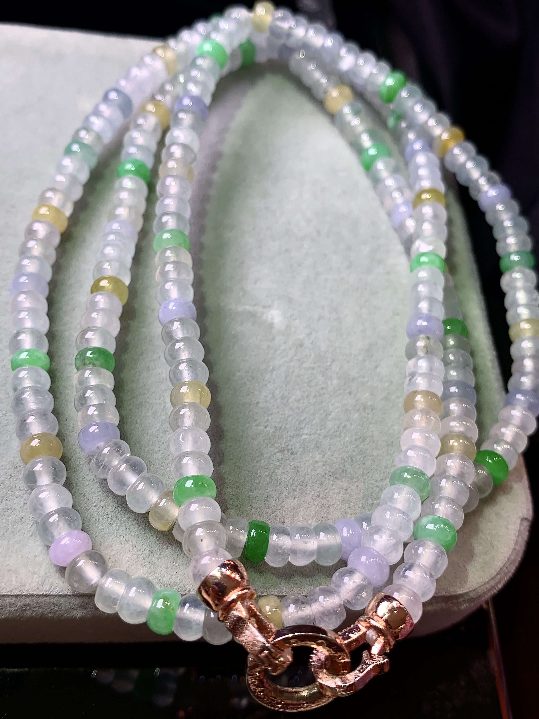 多彩算盘珠项链 玉质细腻 色泽艳丽清新 水润亮眼 整体尺寸4.5*3c5