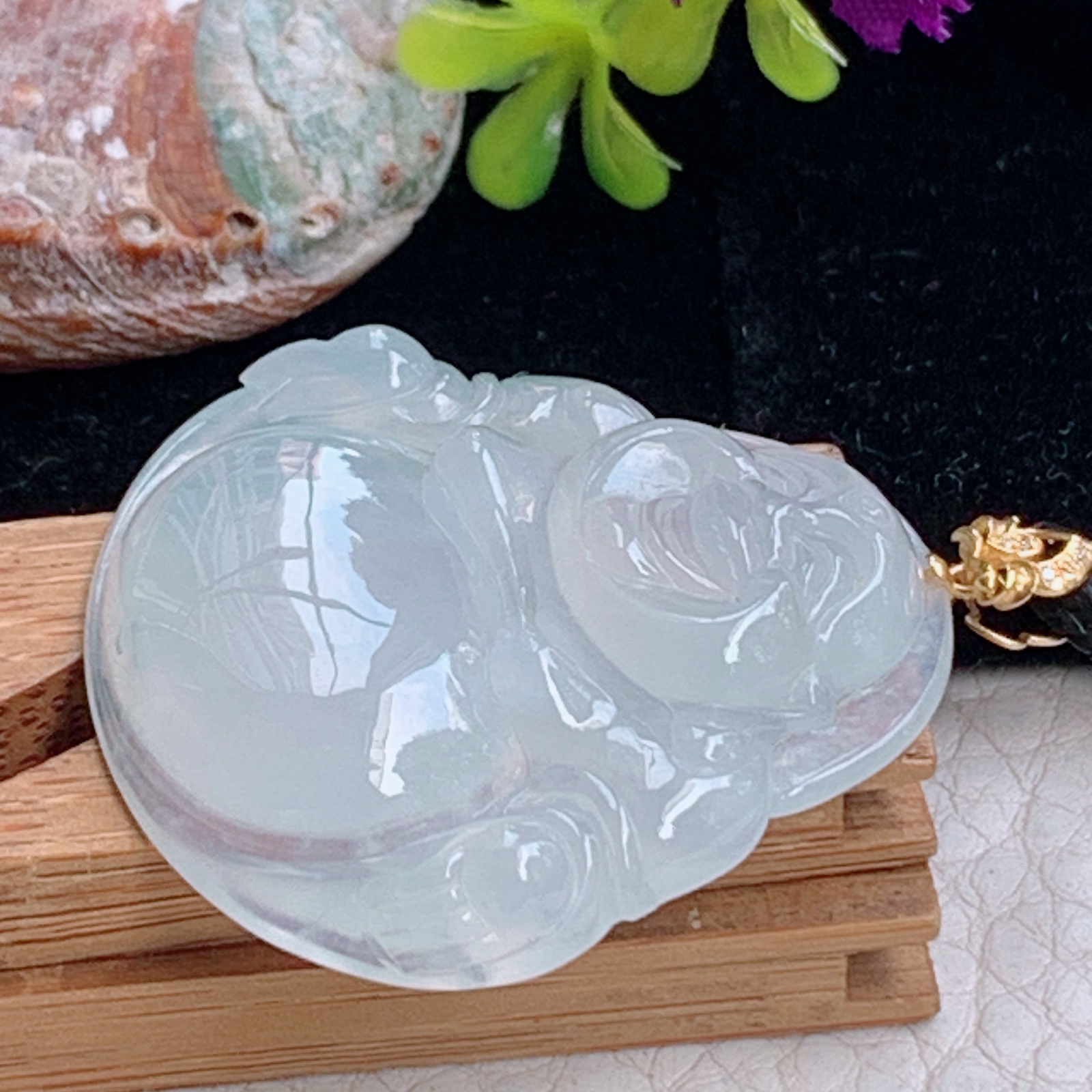 zz3实拍35.6*38.5*7天然缅甸翡翠冰透大佛公吊坠 镶金扣白月光弥勒佛像项坠