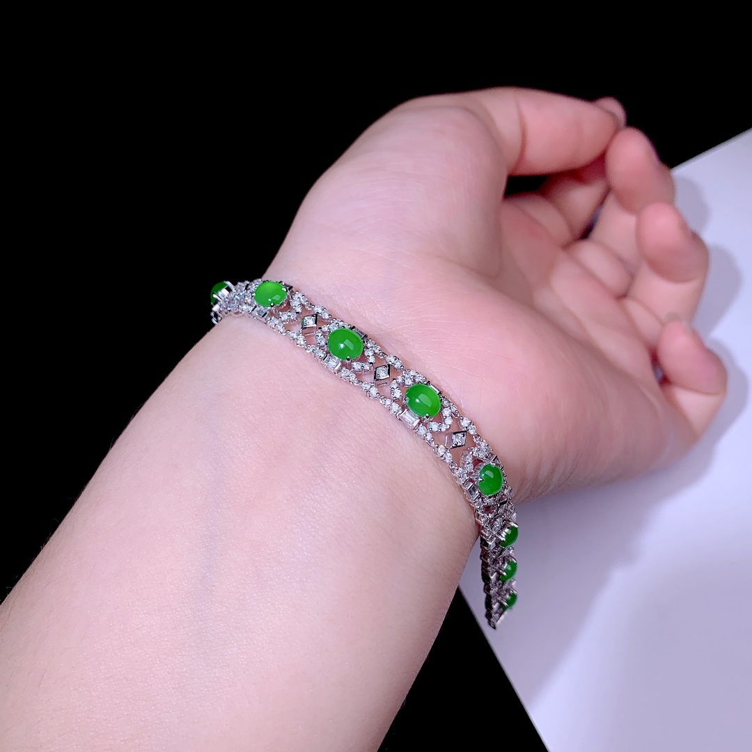 ️超值五位数喜询冰阳绿蛋面手链18k金钻镶嵌，5.5-4.5