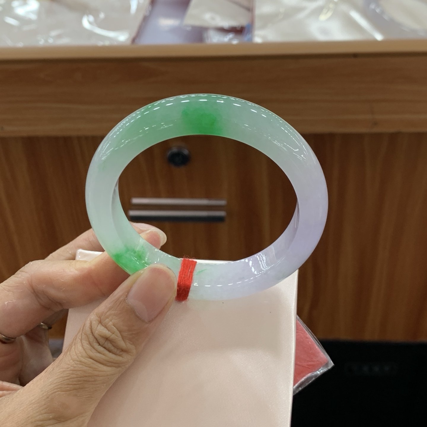 041644WJ冰春彩正圈翡翠手镯55.3-13-8.5