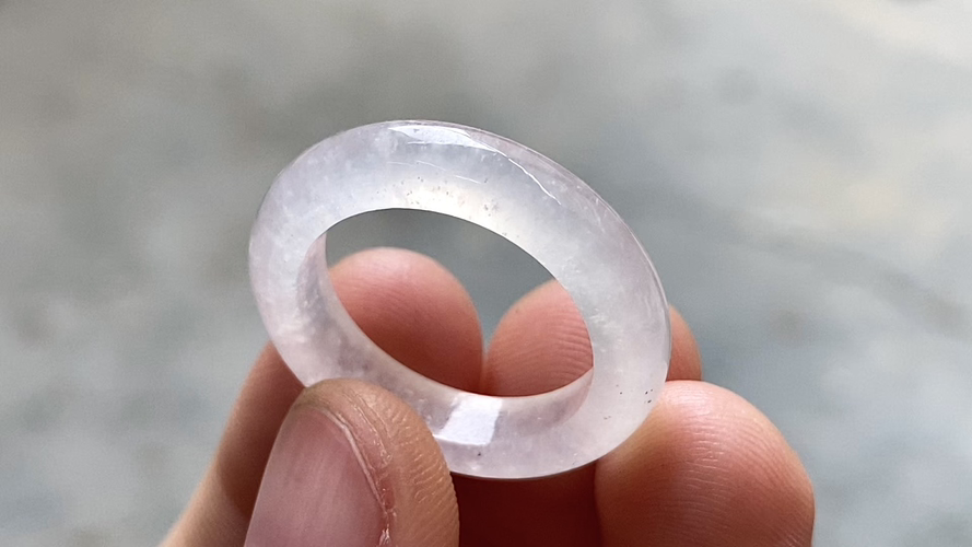 ️ 白月光戒指指环，4.8*4，17圈口