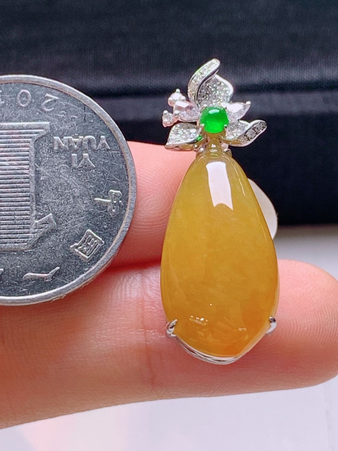 ️ 冰黄翡福瓜吊坠，无裂色正，裸石23.6-11.9-5.632.4-10.8