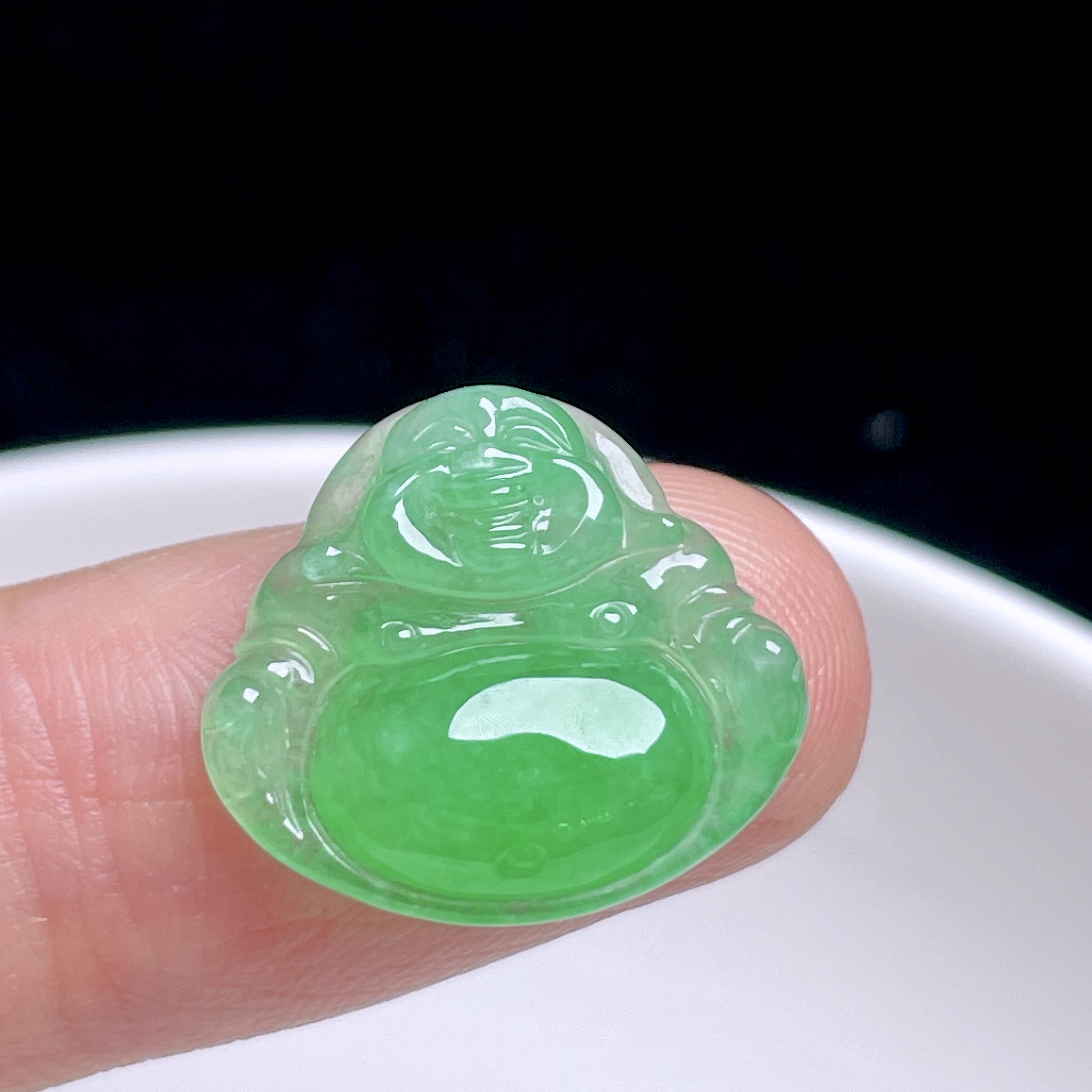 ️ 冰阳绿佛公 色泽浓郁，精致小巧 尺寸：17.2/15.7/4，ss50182a