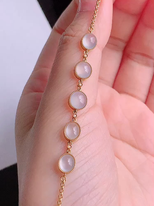 ️天然翡翠 冰种刚起胶蛋面手链 无裂 18k金镶嵌 重金 6.8/3.194