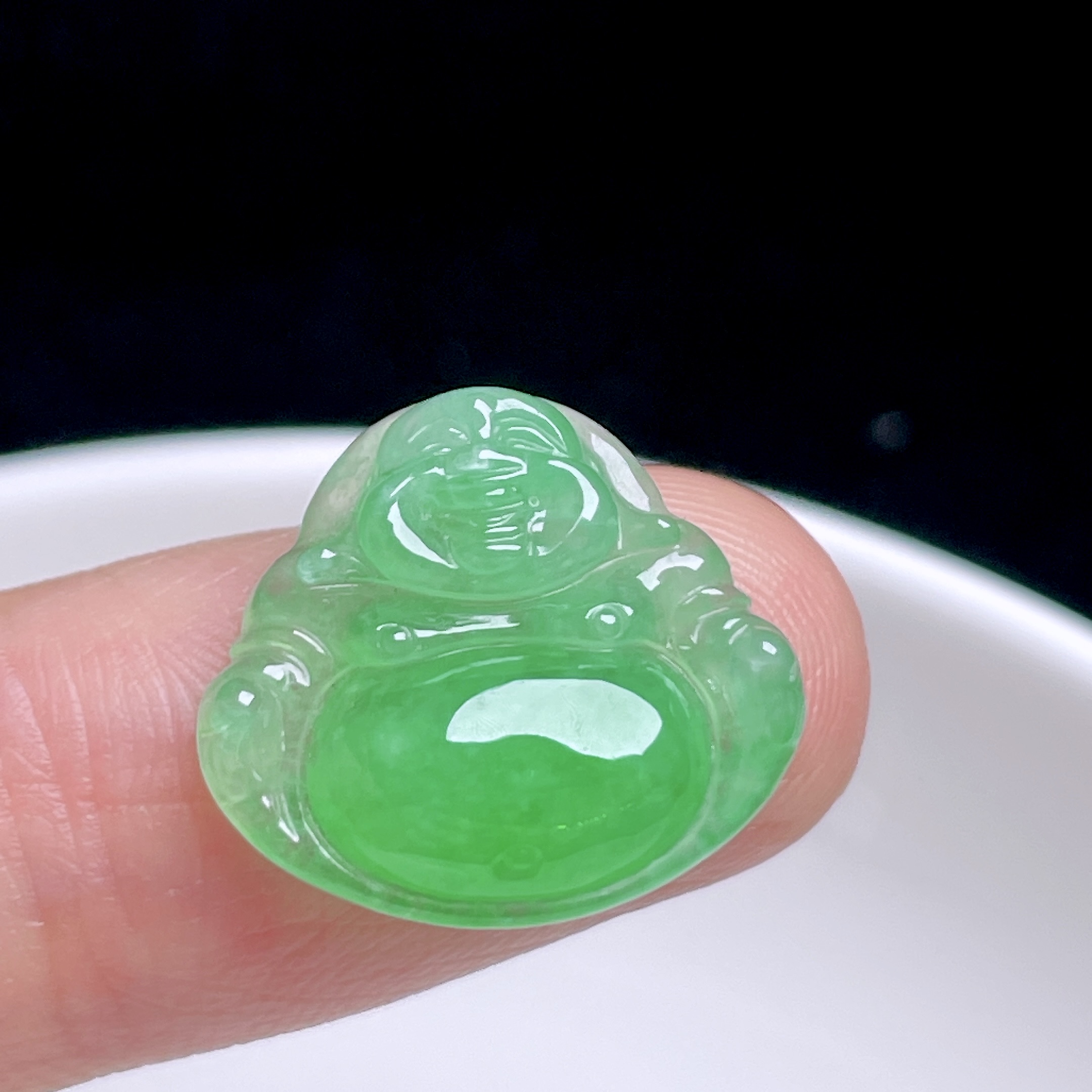 ️ 冰阳绿佛公 色泽浓郁，精致小巧 尺寸：17.2/15.7/4，ss50182a