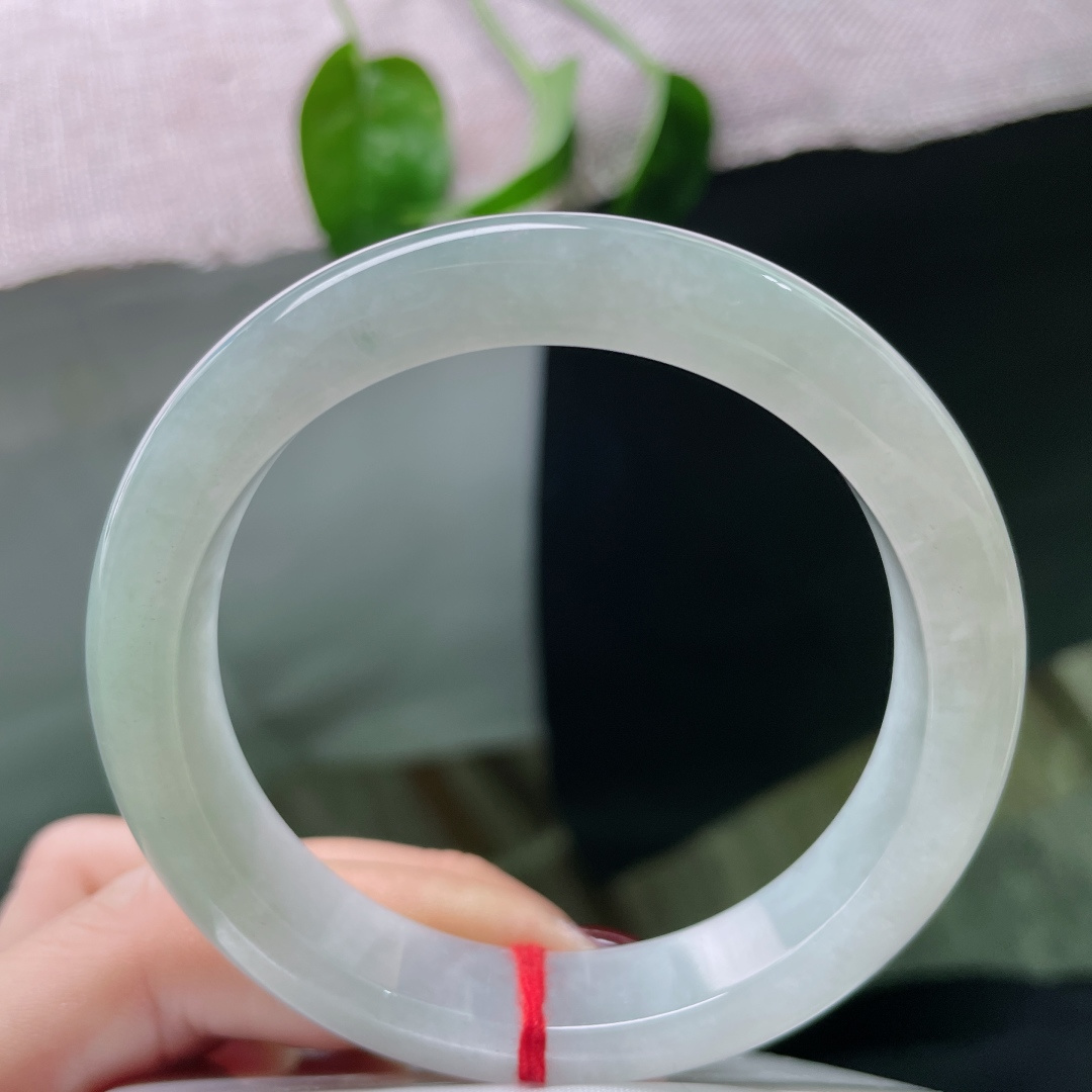 55/11.5/8.3，晴底正圈，温柔素雅，清润，天高气爽的感觉，如沐春风，无裂，ss50484a