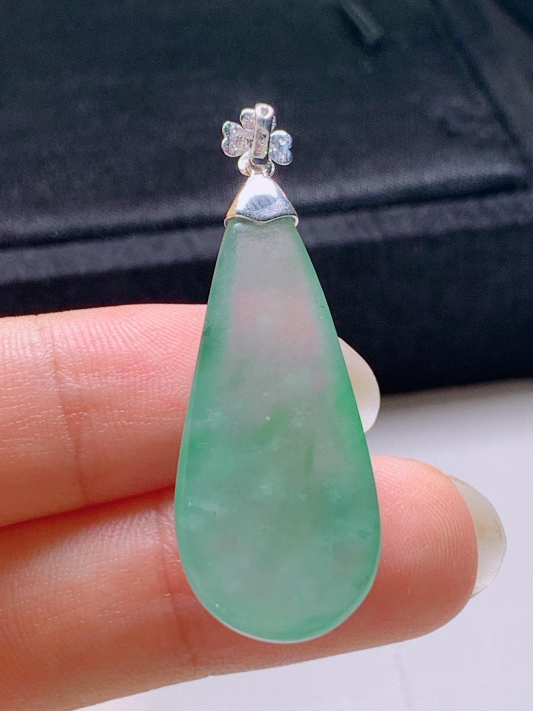 ️ 冰种飘花水滴吊坠，水润饱满，飘花灵动，裸石34.7-14.2-6.340.9