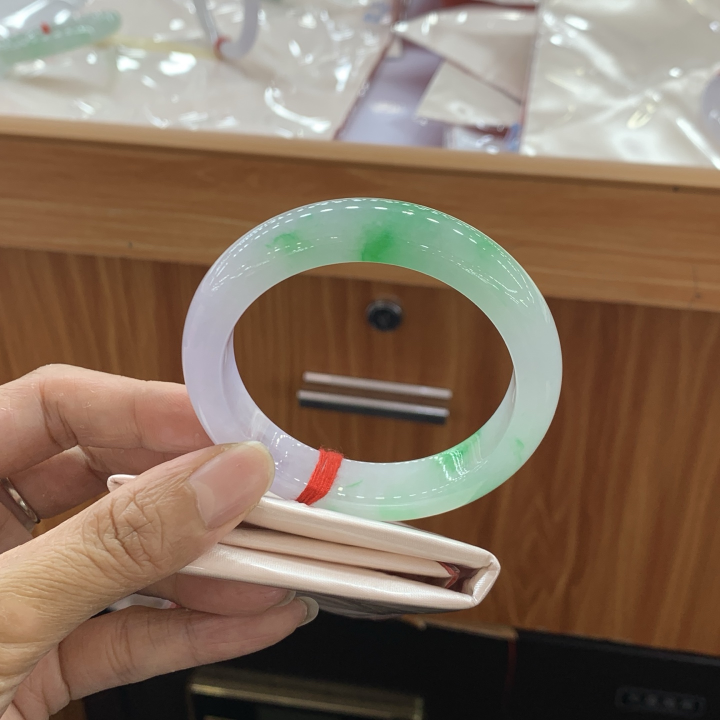 041644WJ冰春彩正圈翡翠手镯55.3-13-8.5