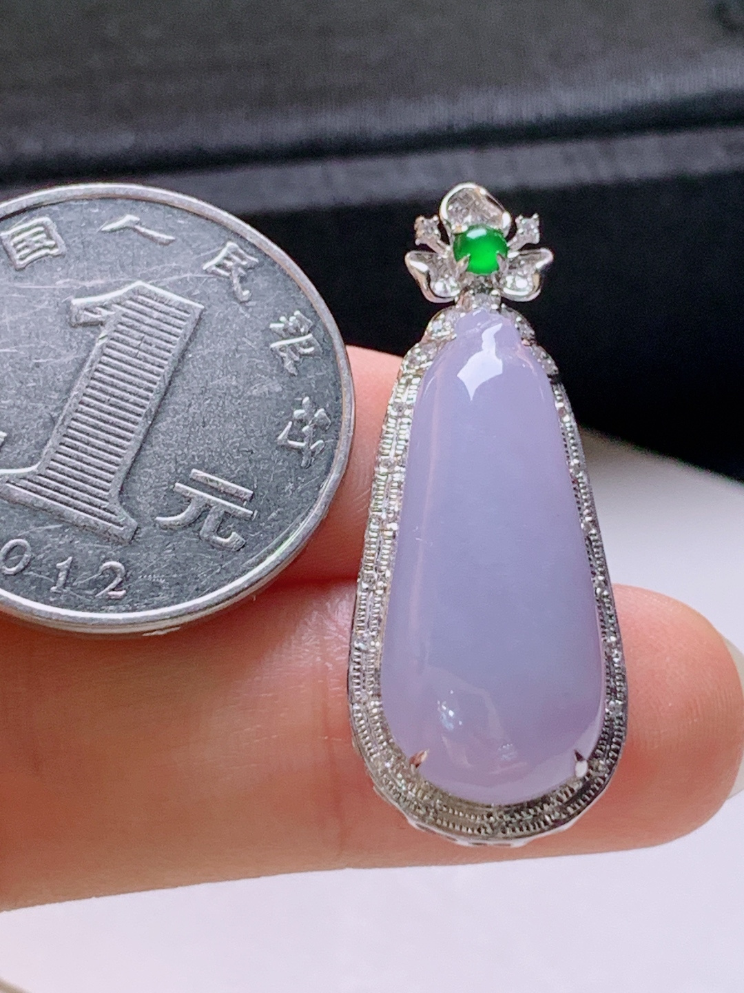 ️ 福瓜吊坠，无裂色正水润，裸石25.7-11.1-5.735.1-13.9-8.6