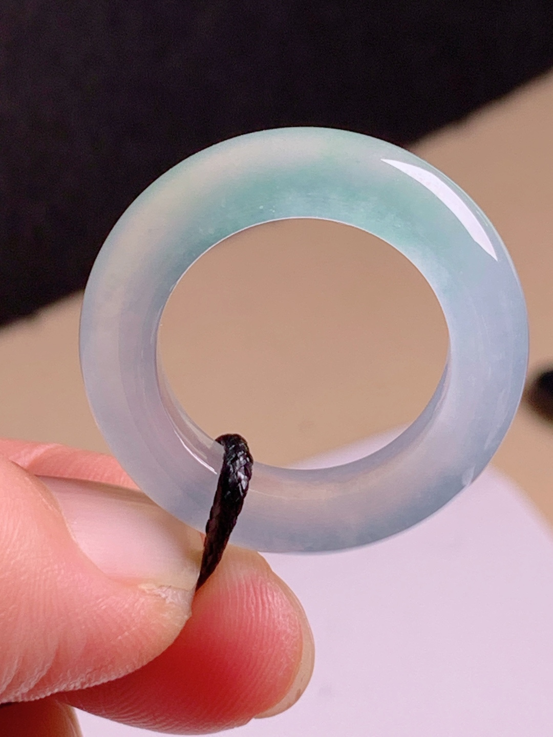 ️ 冰种指环，冰透无裂，蓝底漂亮，裸石27-5.7-4.9，圈口15