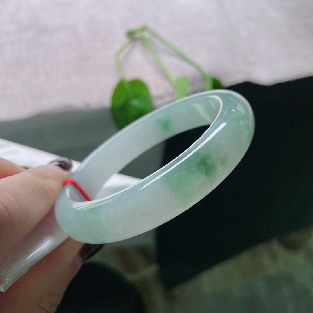 55/12/7.8，飘花正圈，水润细腻，清婉动人，种老，彰显美，无裂，ss50485a