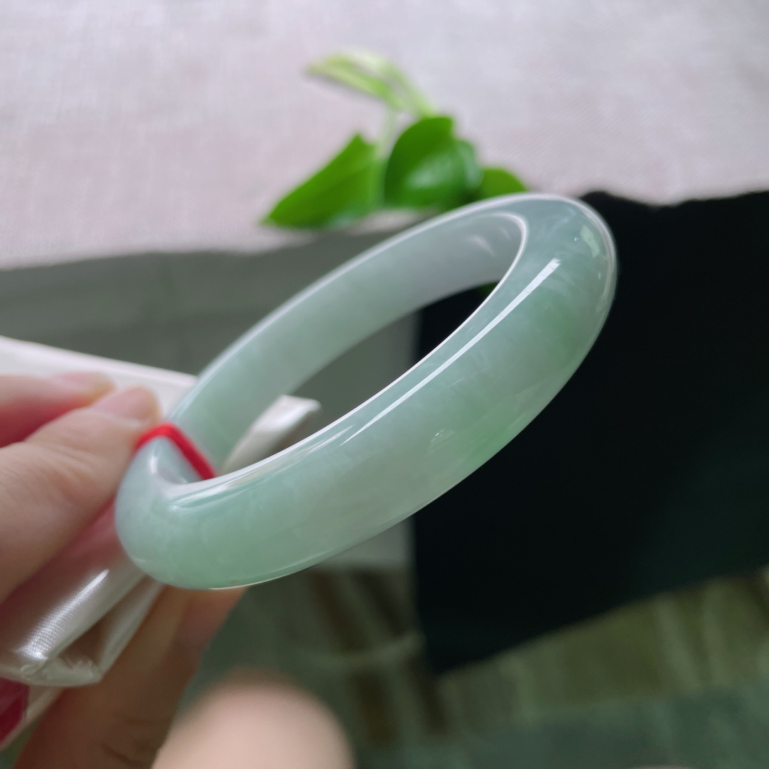 56.2/11.5/9.4淡春彩正圈，水润细腻，淡雅清新，甜美，无裂，ss50617a