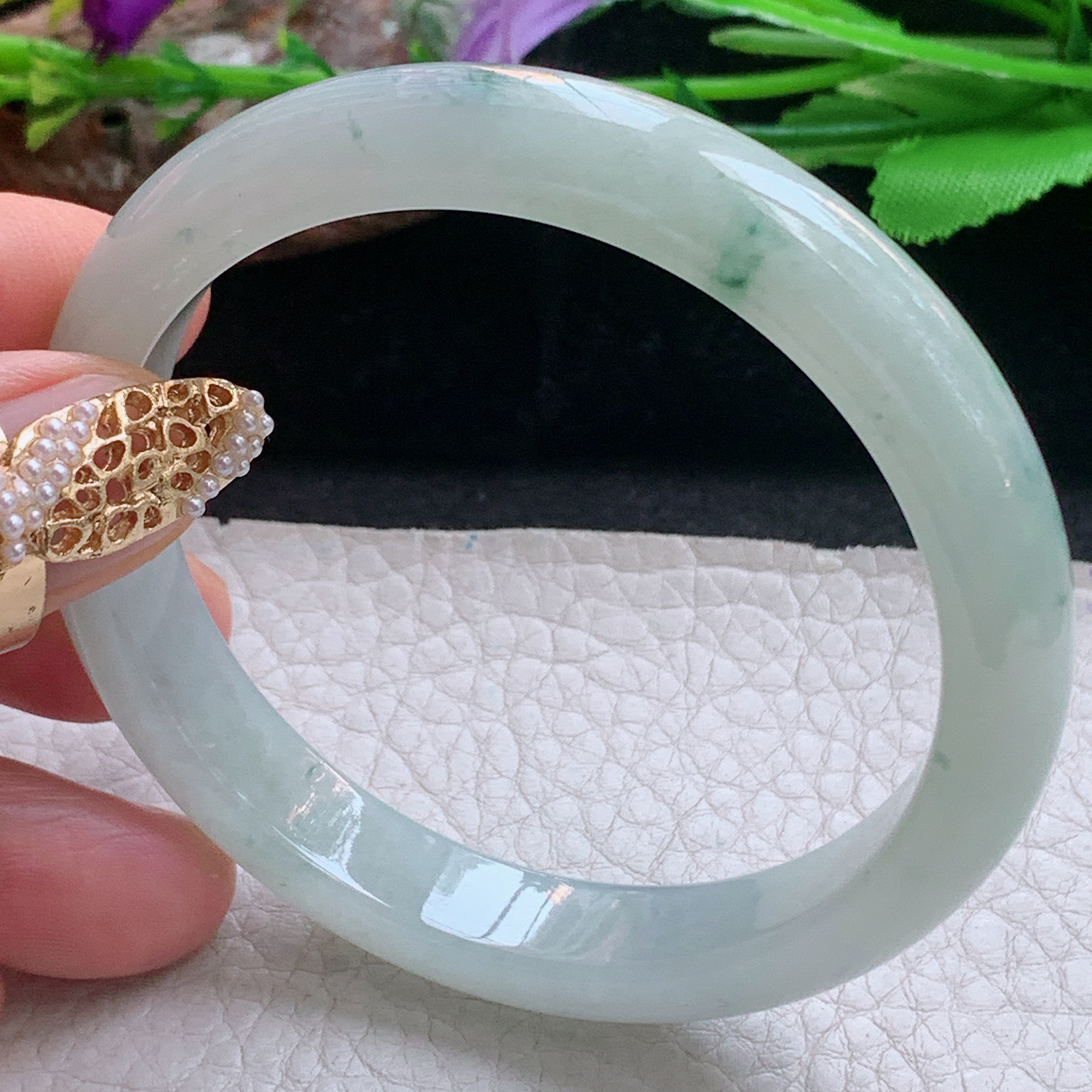 xx实拍56*10.5*7.5平安镯 天然缅甸翡翠a货手镯飘花秀气正圈叮当镯