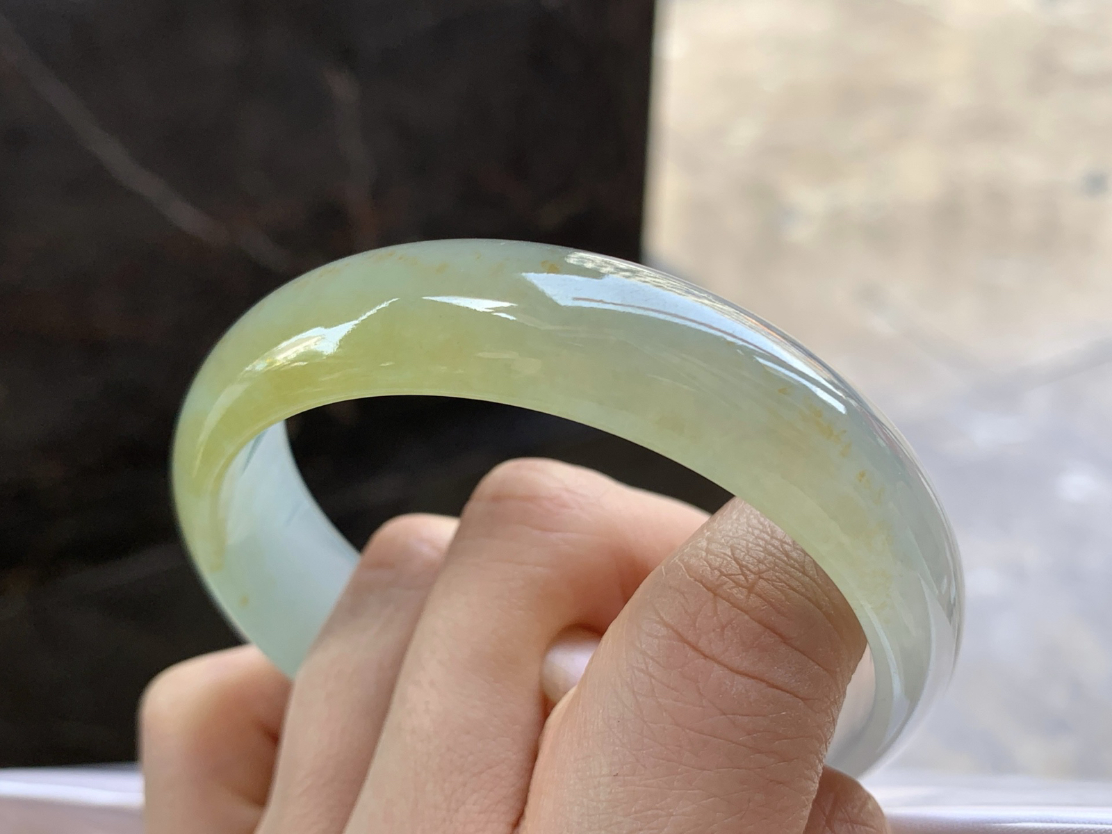 59-15.7-7

冰黄大圈手镯^_^透亮