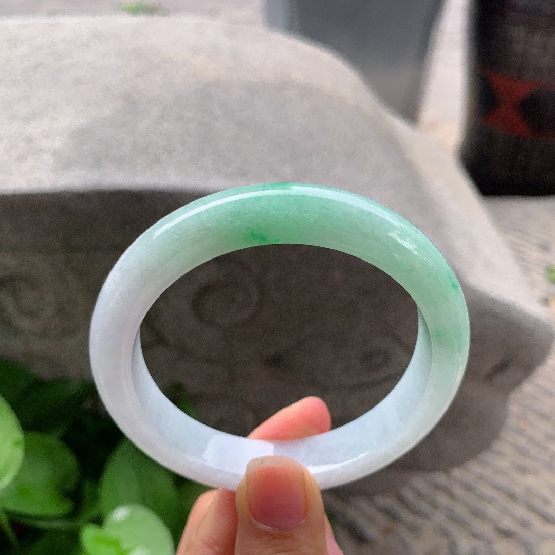 大圈口 58.7-11.8-8.8【飘绿正圈手镯】正圈58 59可戴