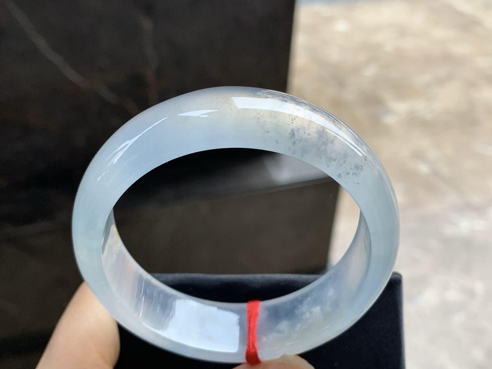 55.5-16.6-7.3

高冰宽版手镯^_^种水透亮