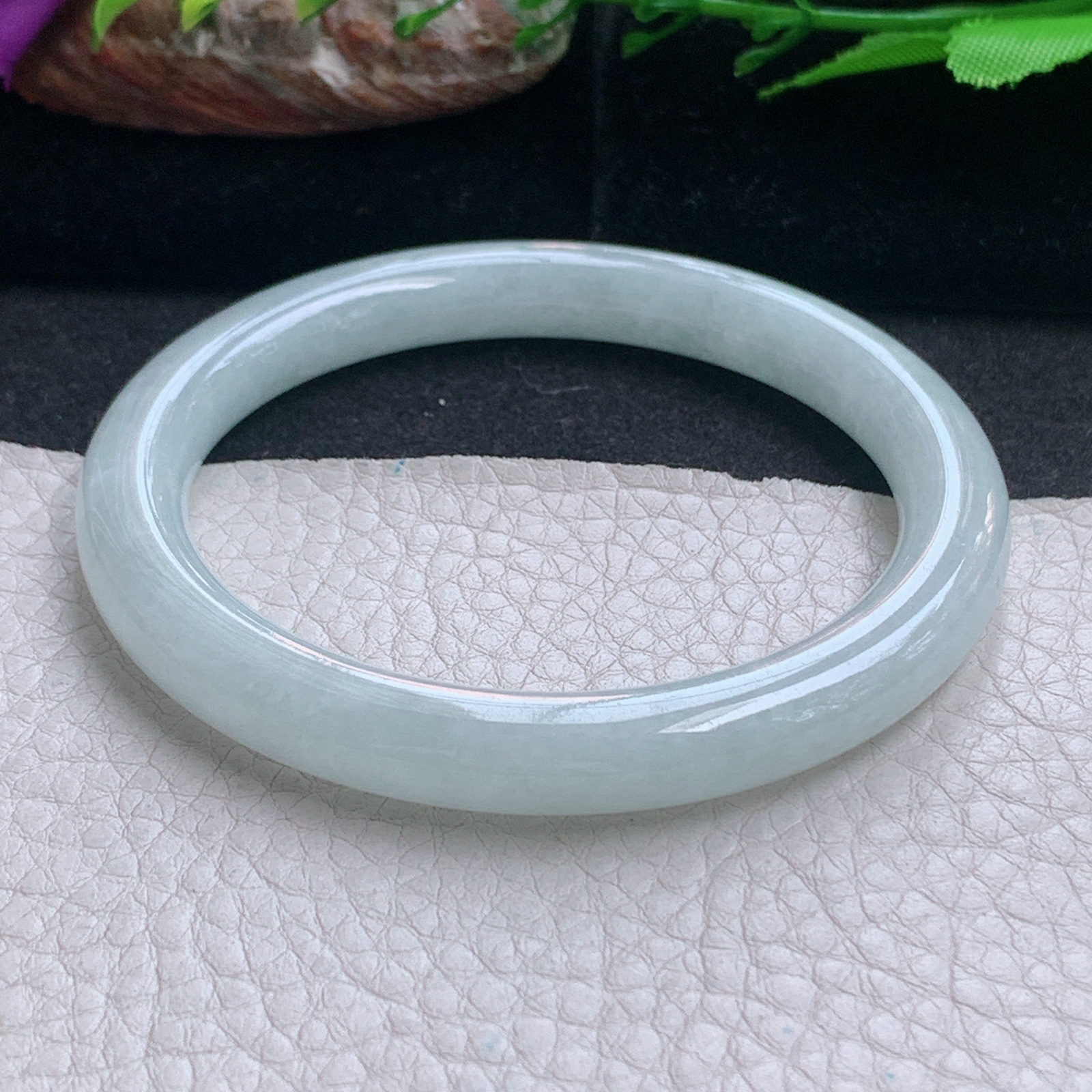 ee实拍57.5*8*8.6美人镯 天然缅甸翡翠a货手镯白月光秀气圆条玉镯子