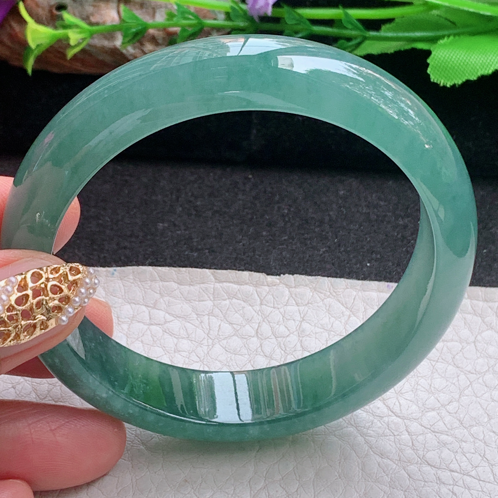 js实拍58*13.6*7.8平安镯 天然缅甸翡翠a货手镯冰油绿正圈玉镯子