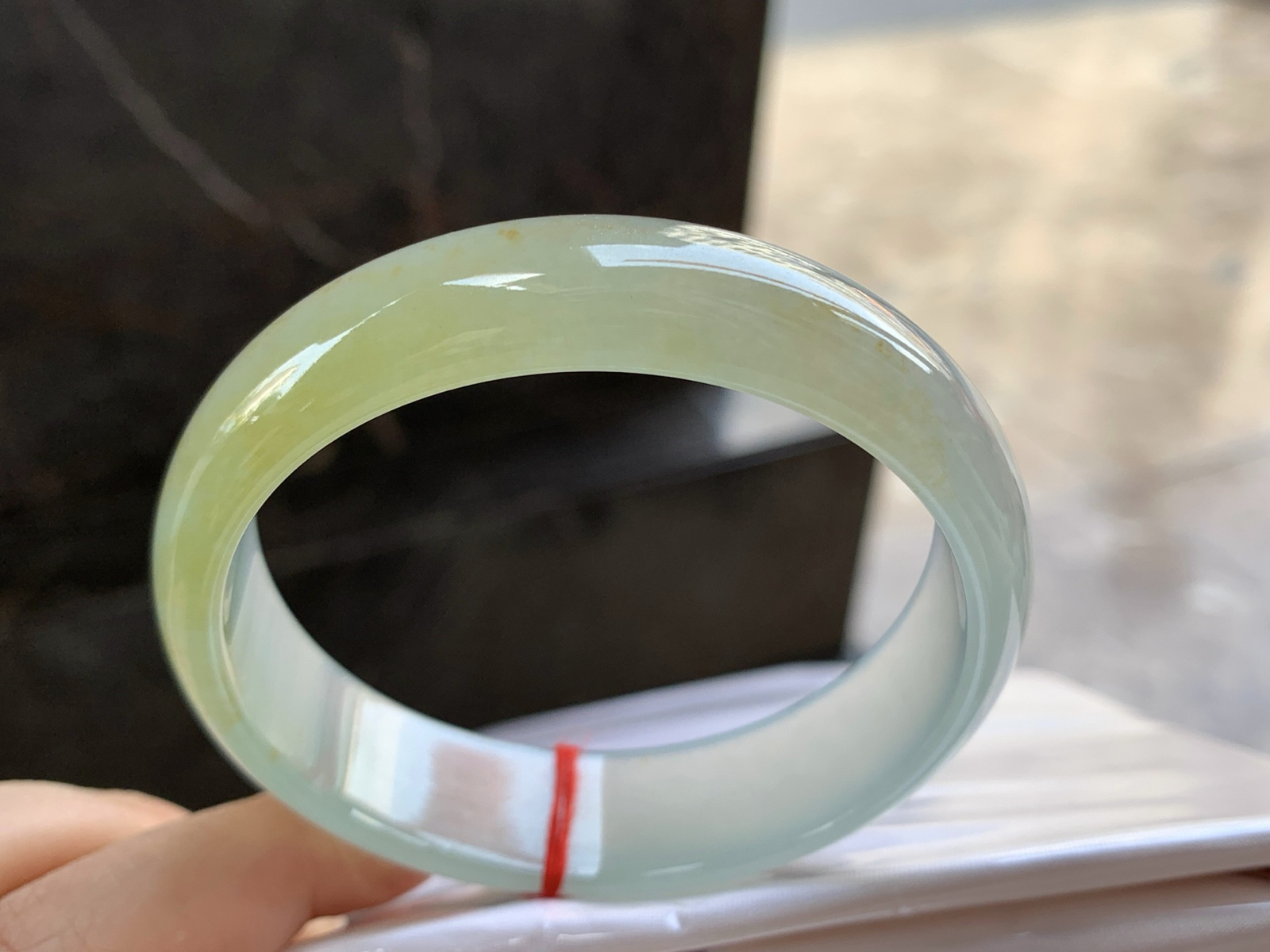 59-15.7-7

冰黄大圈手镯^_^透亮