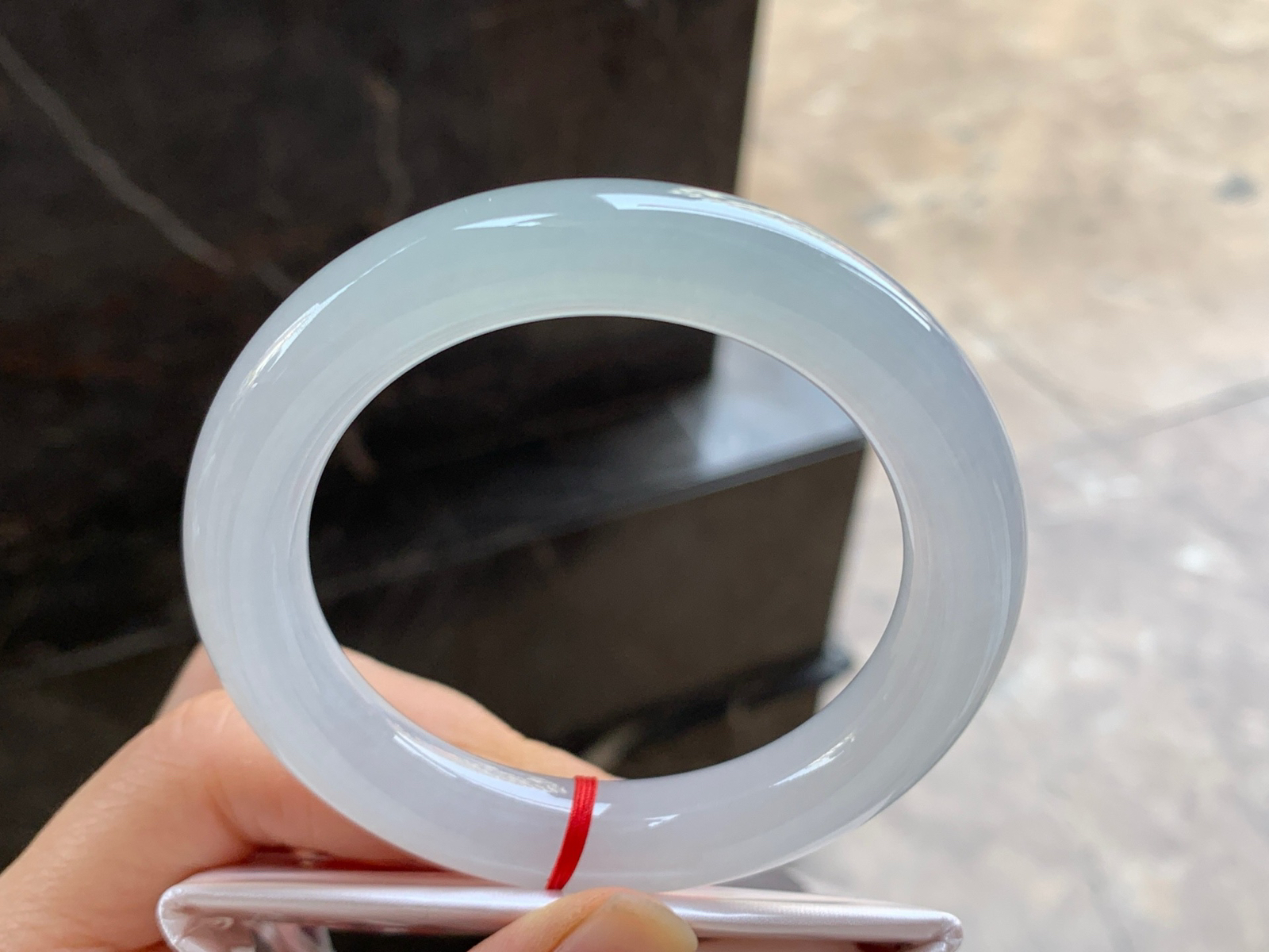 54-12

冰种圆条手镯^_^清新