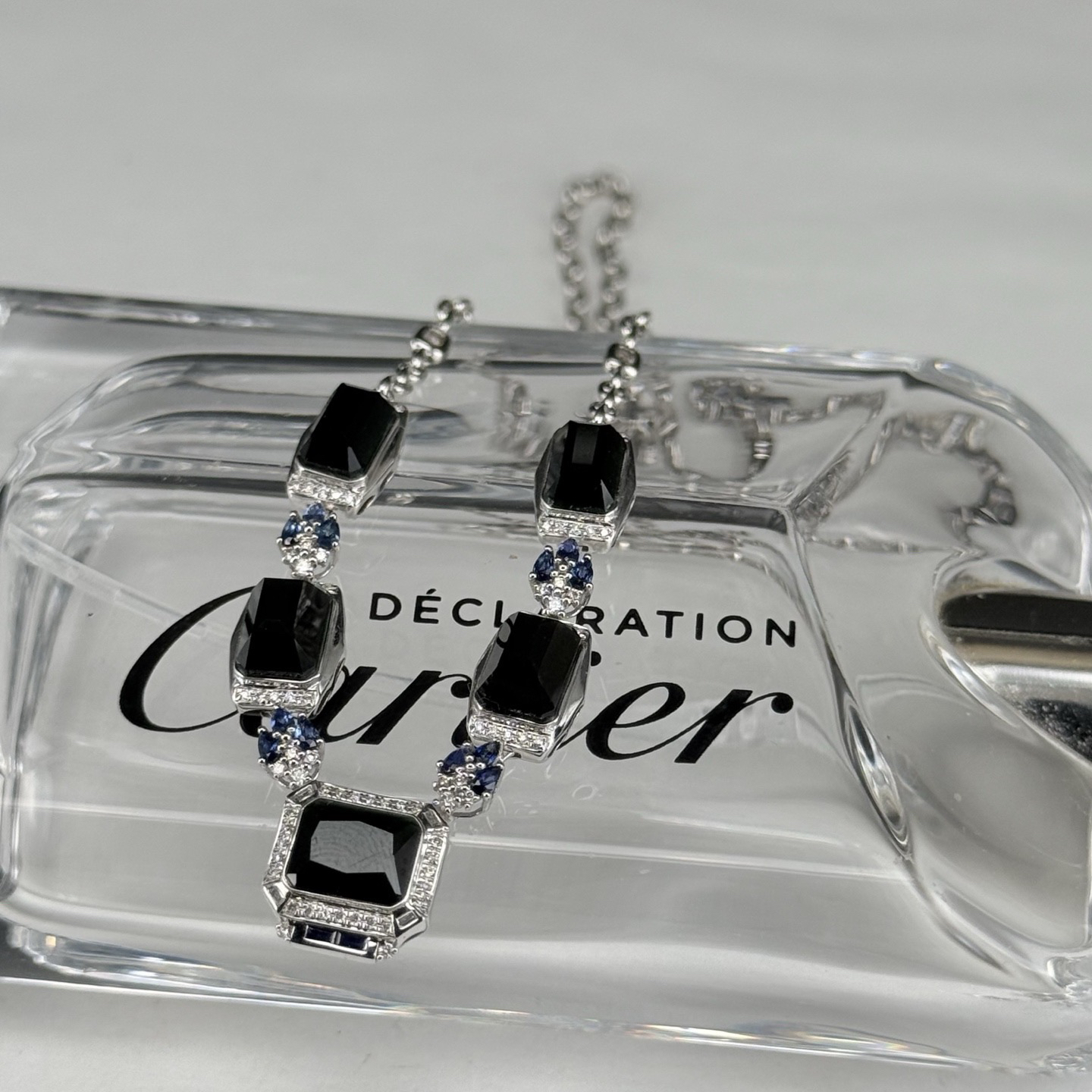 精品18k墨翠项链 种好色正 黑度极好 打灯通透 油性十足  尺寸10.5