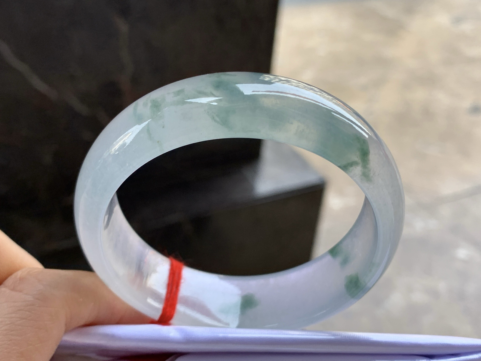 58-18.5-8

高冰蓝花宽版手镯^_^透亮 飘花浓郁