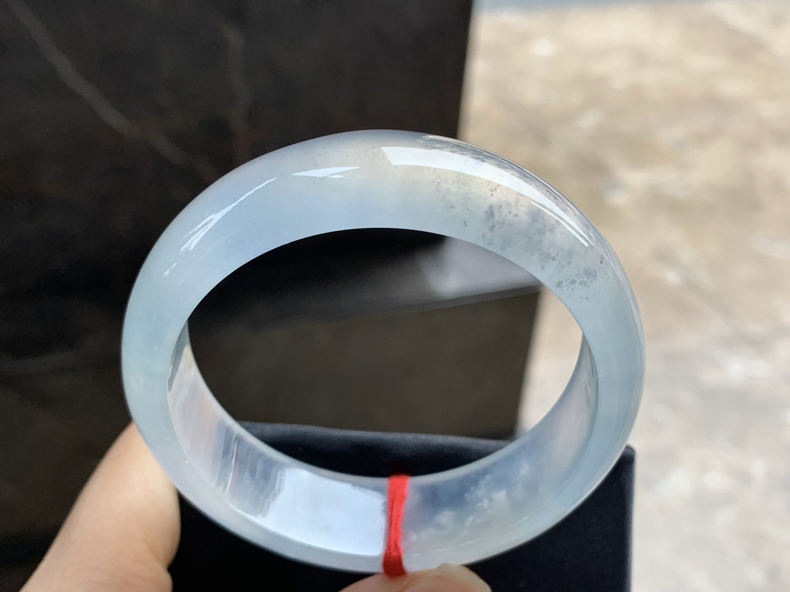 55.5-16.6-7.3

高冰宽版手镯^_^种水透亮