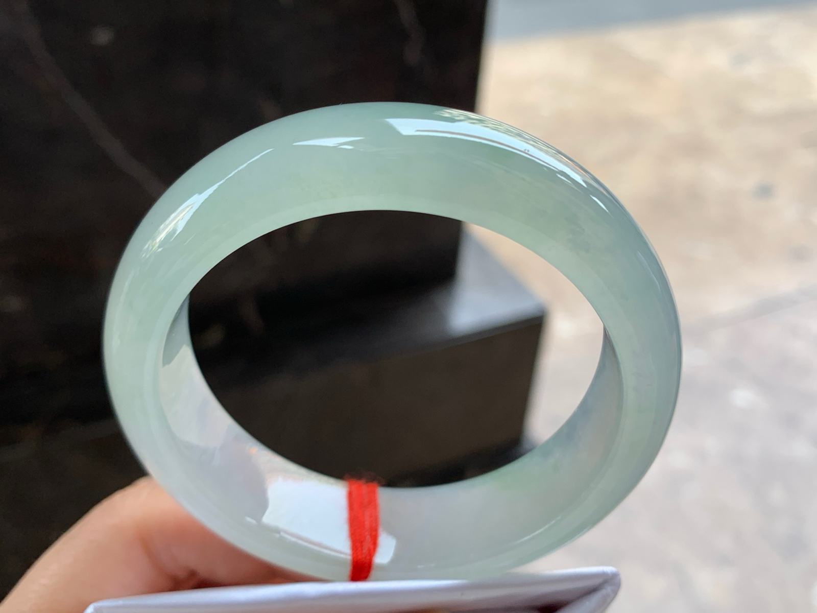 58-17.4-9

冰晴水宽版手镯^_^透亮