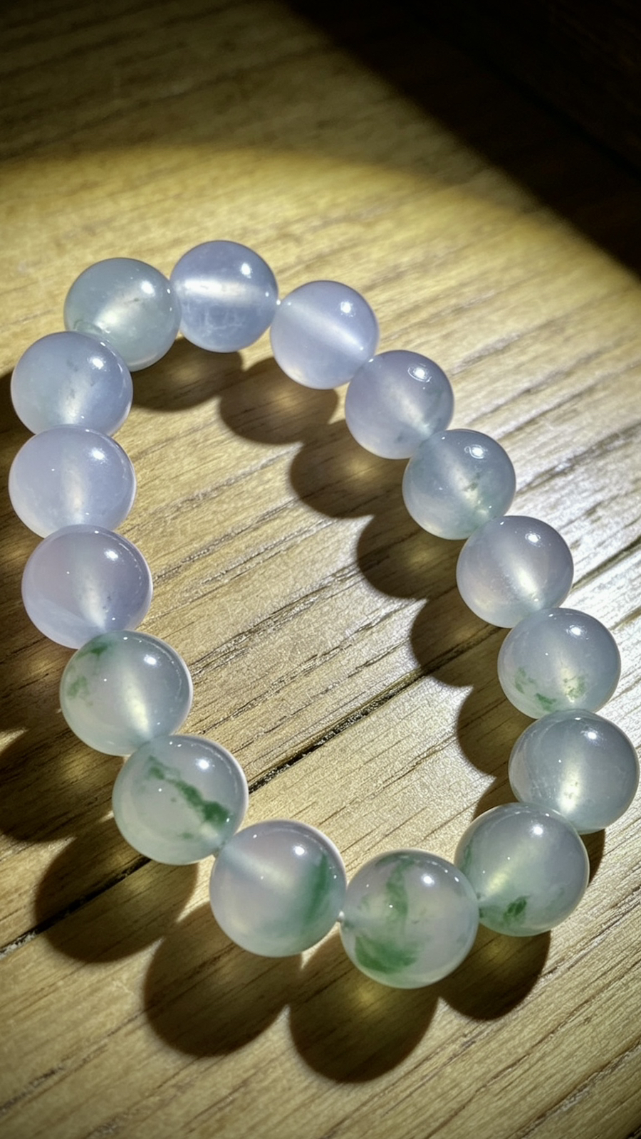 高品质飘花珠子手串手链，
直径13mm，16粒，58.85g，