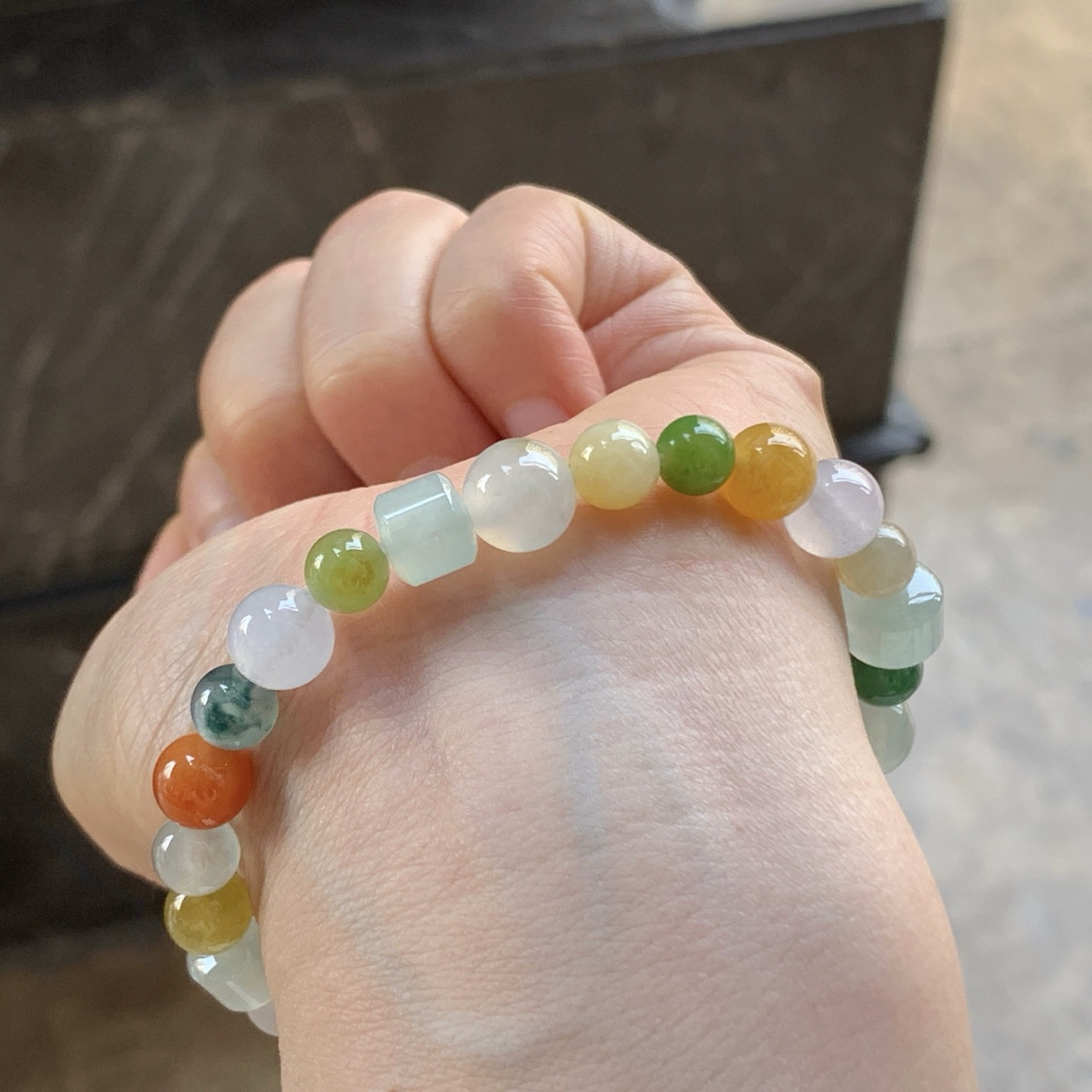 多宝手串^_^鲜艳 起光