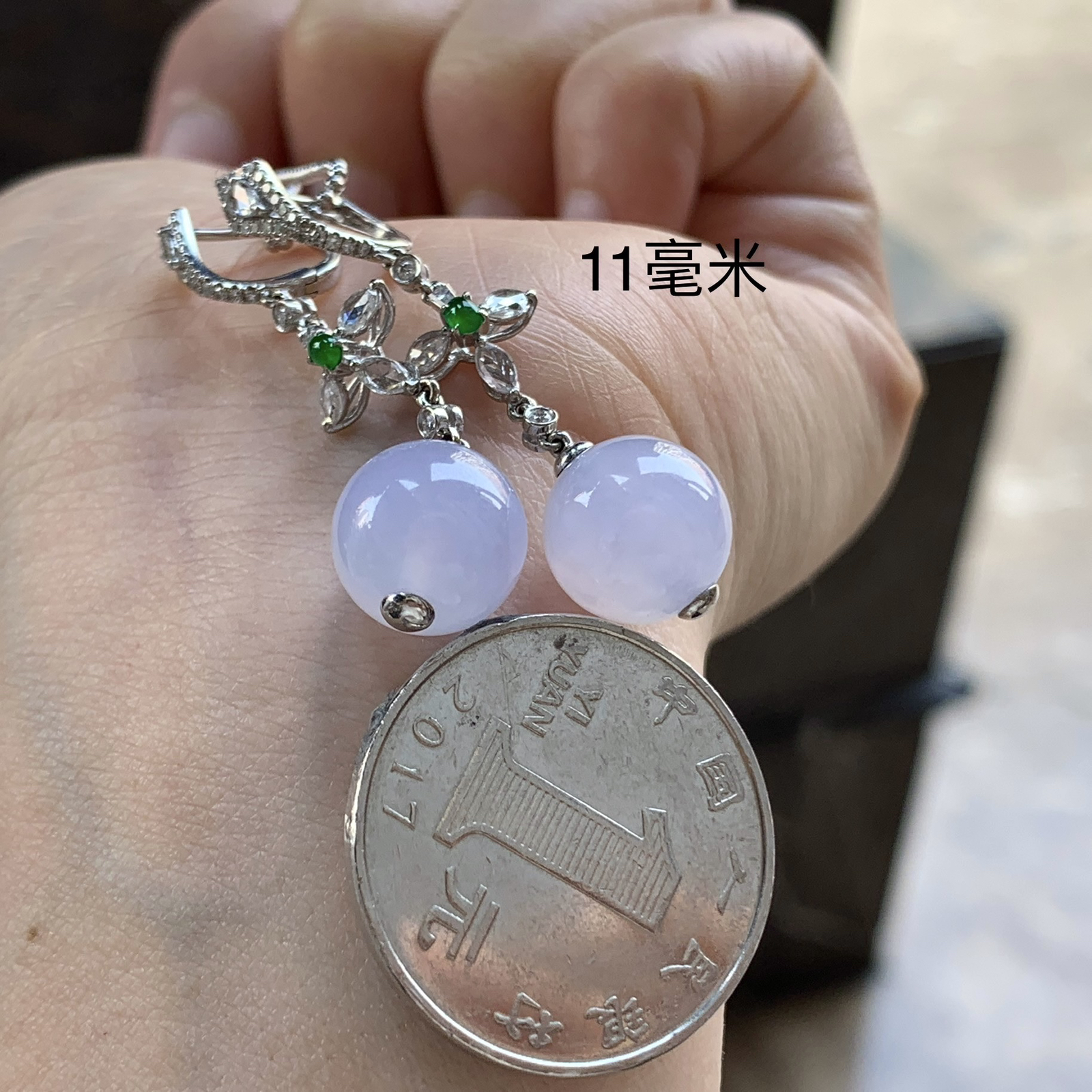 金钻镶嵌冰紫耳坠^_^水润